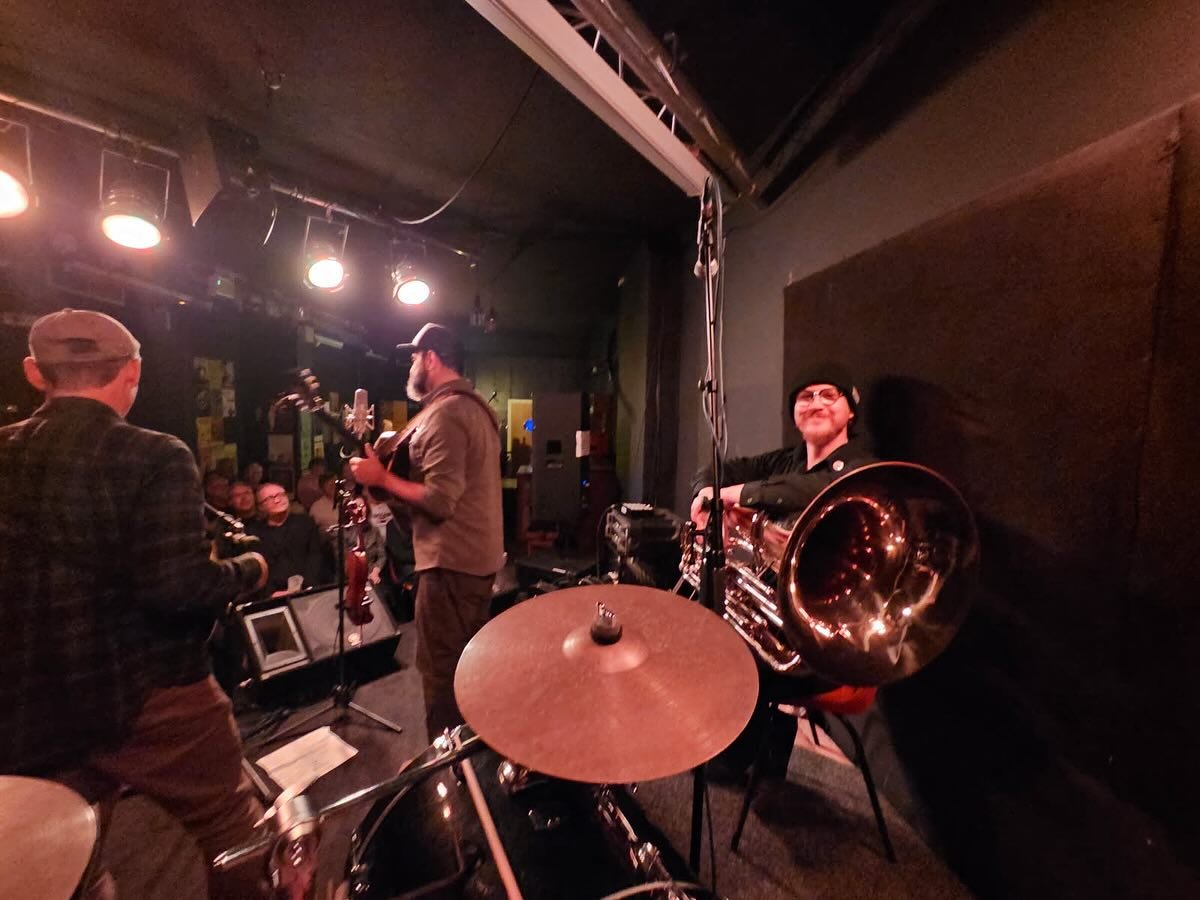 We had a time in Glasgow at the Glad Caf&eacute;! Saw dear old friends, talked a lot of mess, and played for a great audience. 

Made it up the road to our hotel in the Cairngorms, excited for our show tomorrow with the Lassie mouth folk club at Duff
