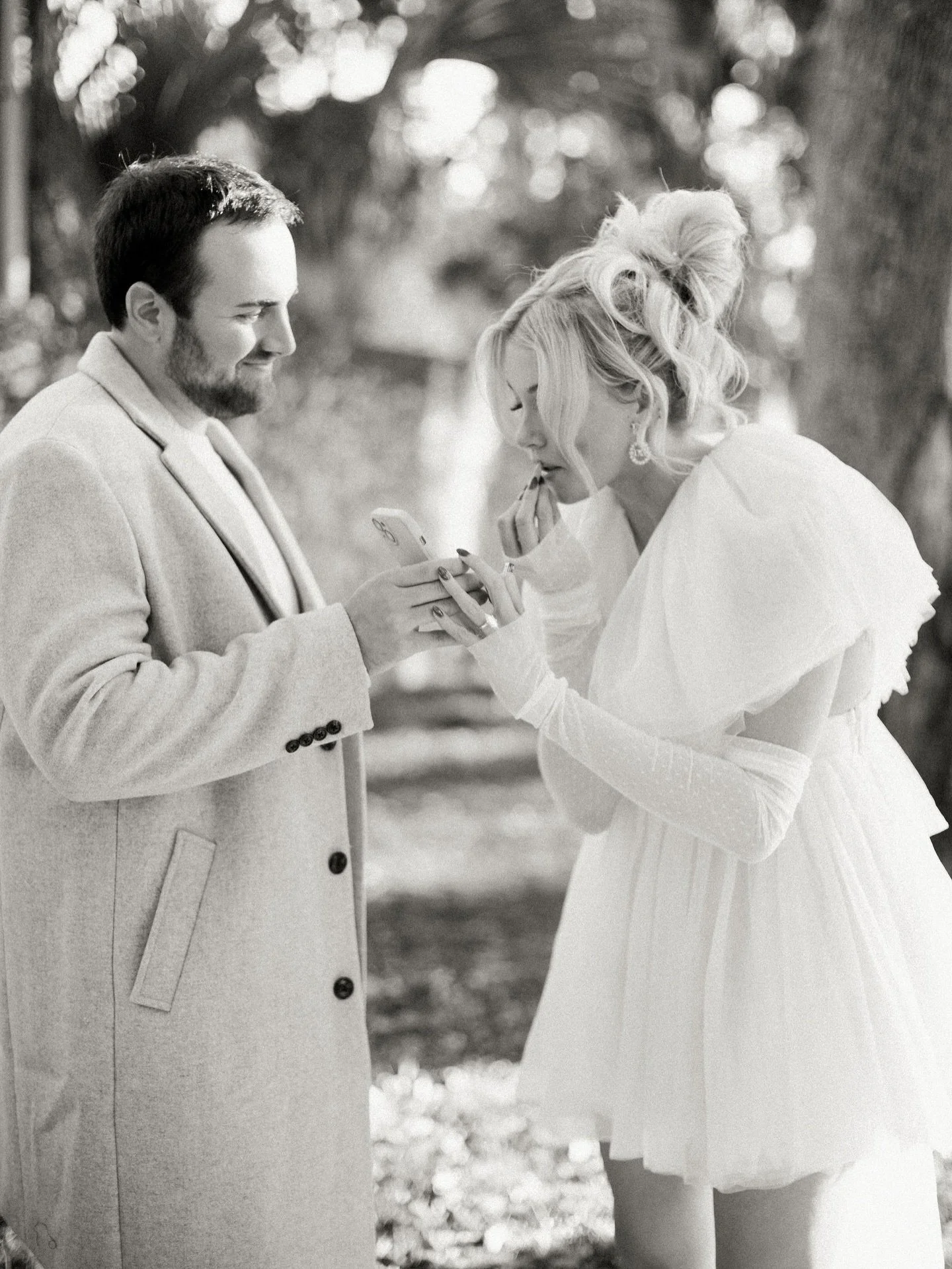 I love engagement season! I have so many engagement sessions scheduled for next month and I can&rsquo;t wait to meet all my 2026 couples! 🥂 couldn&rsquo;t help but share some of my favorite b+w&rsquo;s of zach + bria! 
.
.
#staugustineweddingphotogr