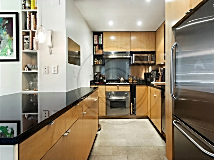 Extreme efficiency kitchen in a lower west side NYC apartment