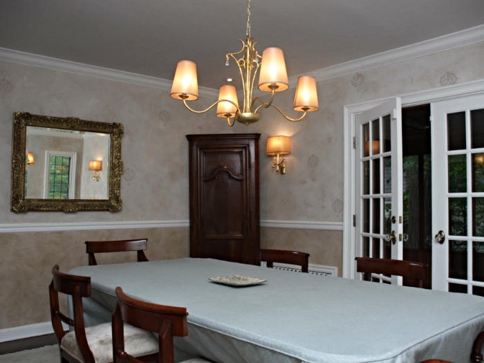 French inspired dining room in Scarsdale, NY