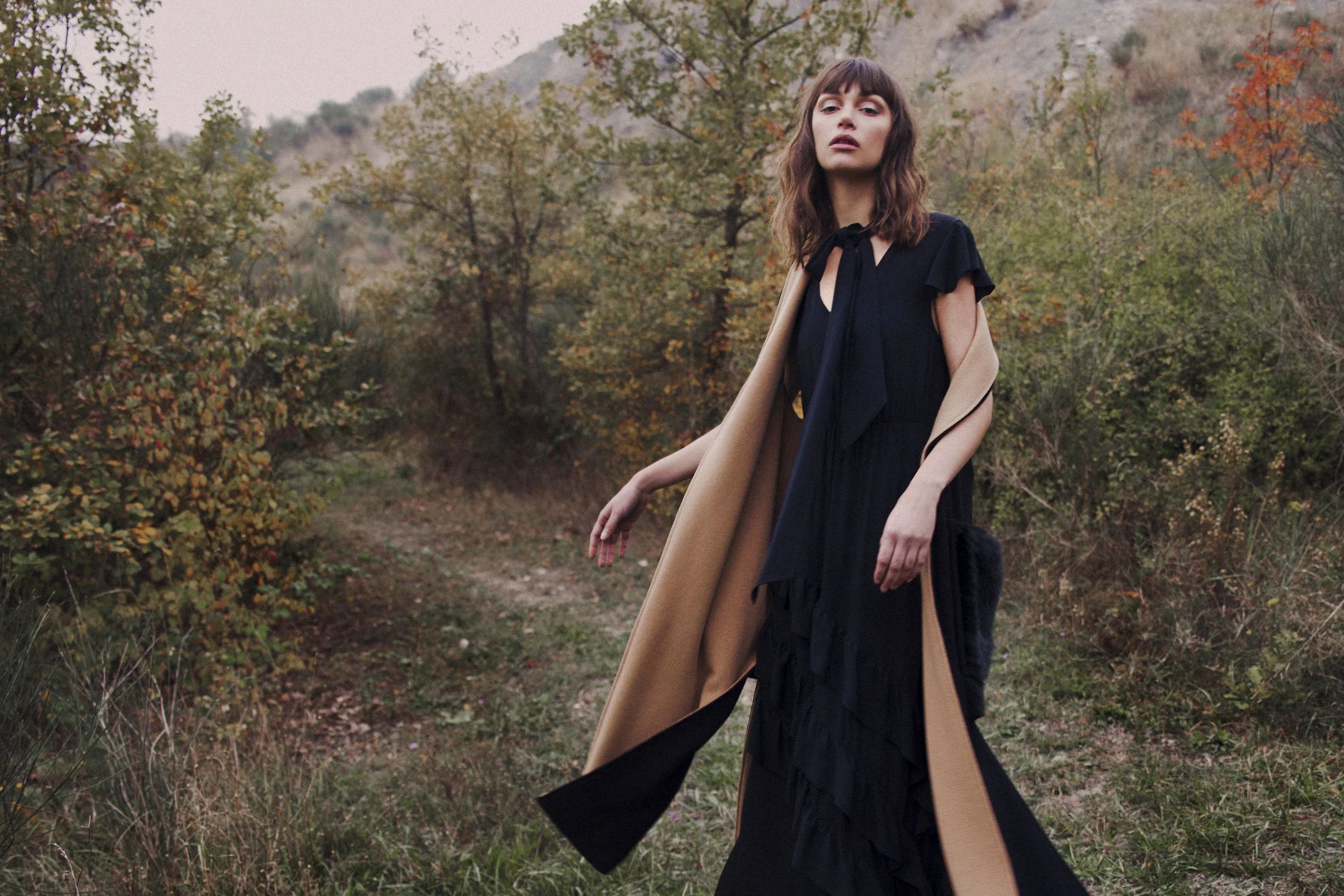 CARLA G_ CAMPAIGN FW17-21.jpg