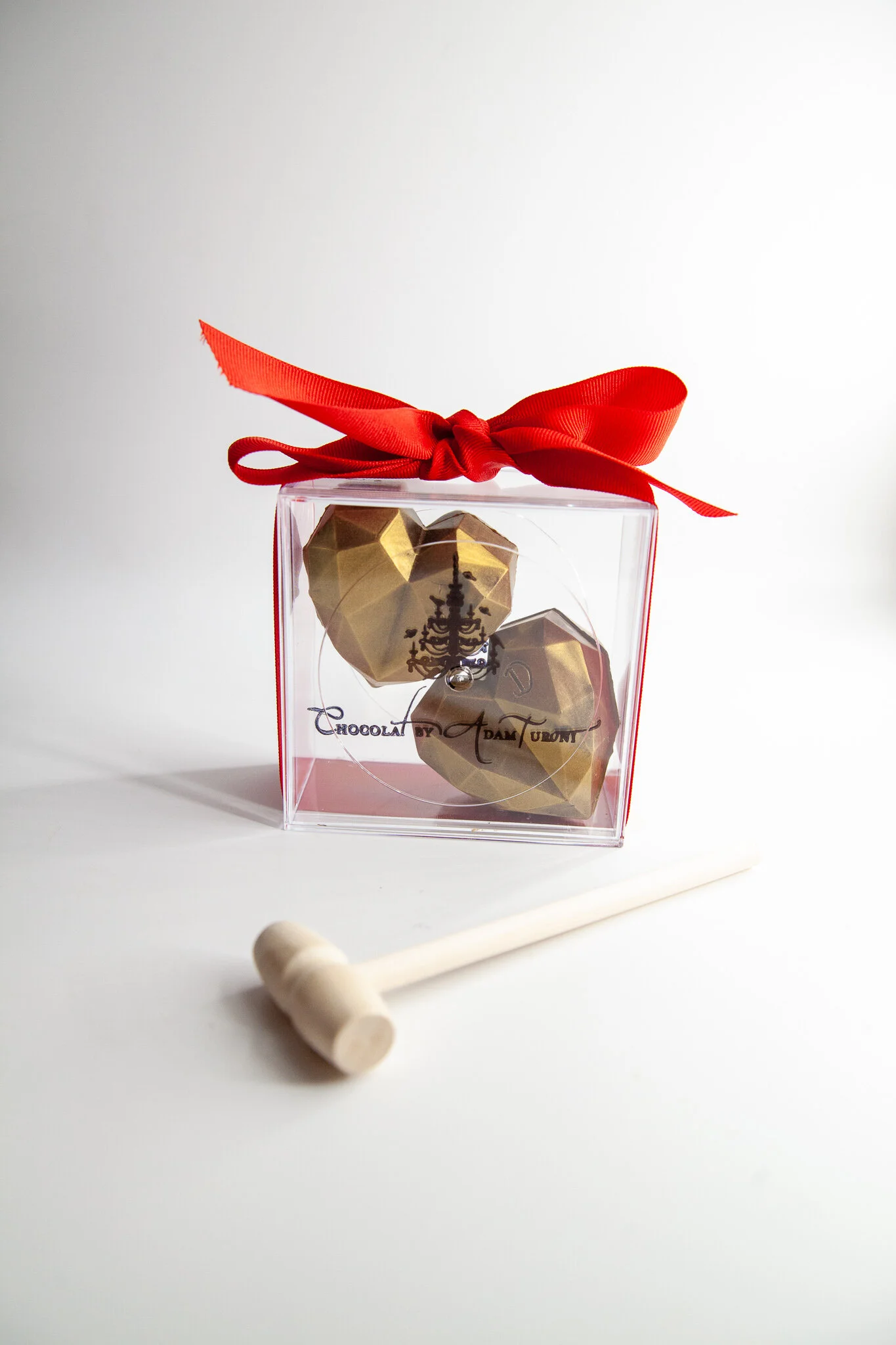 Deux Corazon Chocolate Treasure Box