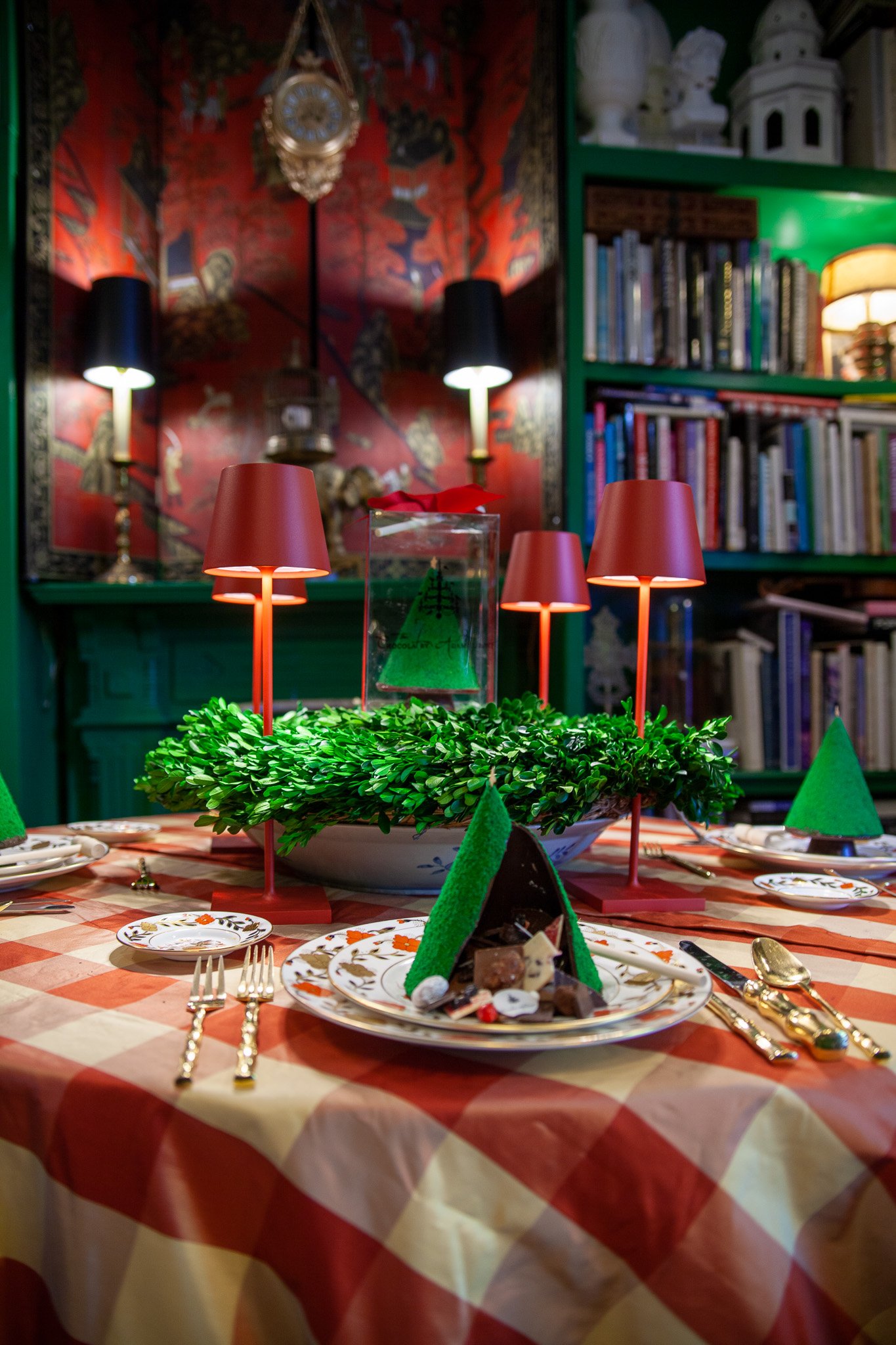 Chocolate Xmas Tree Piñata