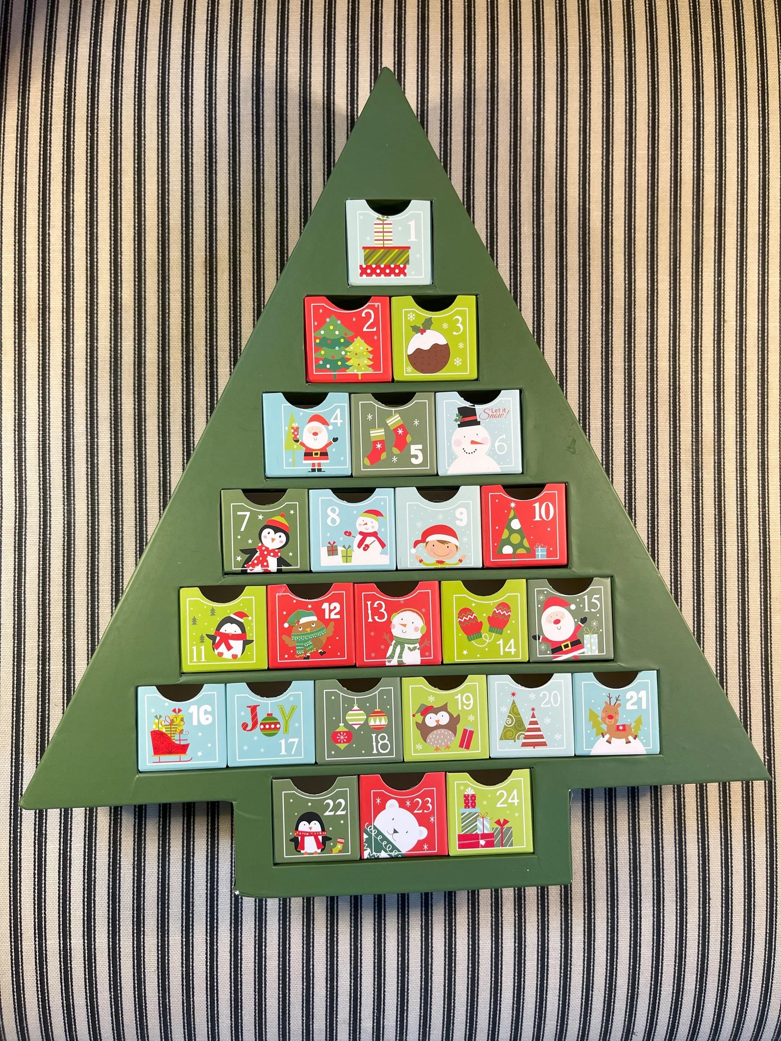green advent.jpg