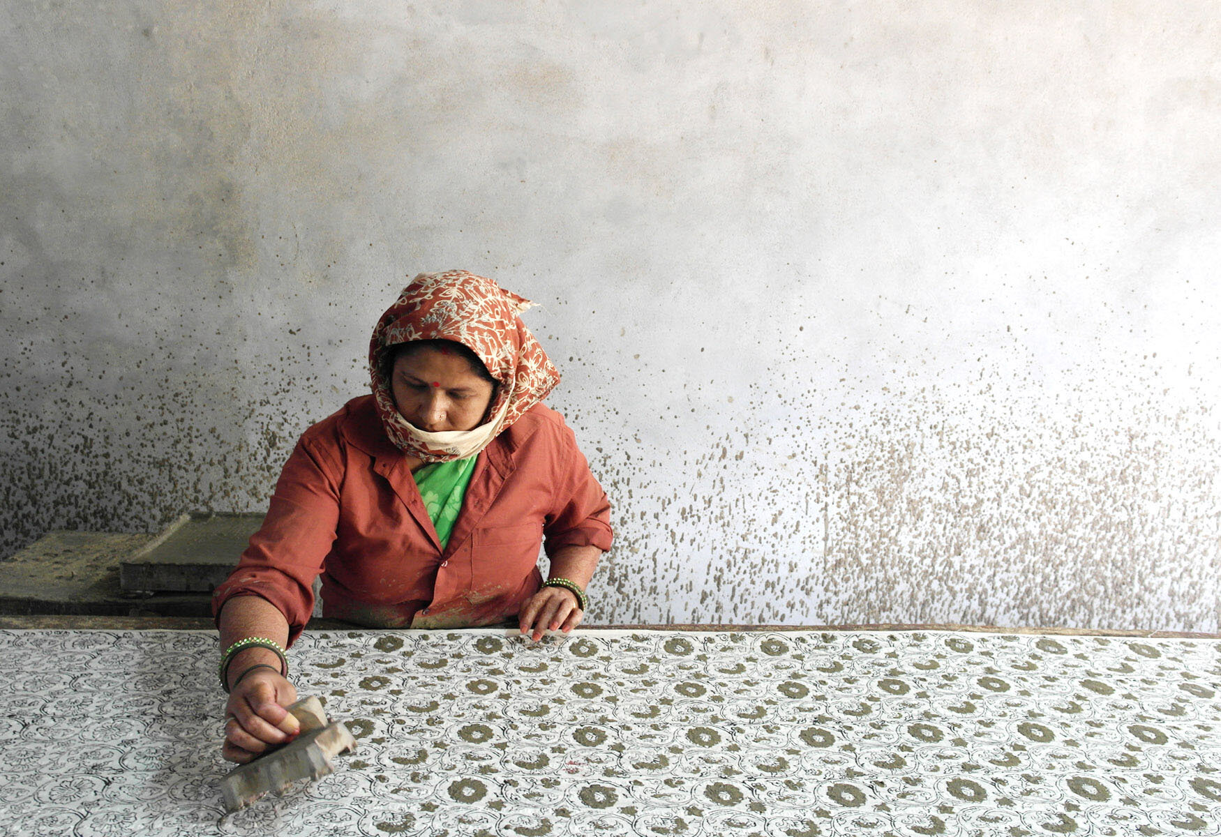 Lady Dabu Block Printing.jpg