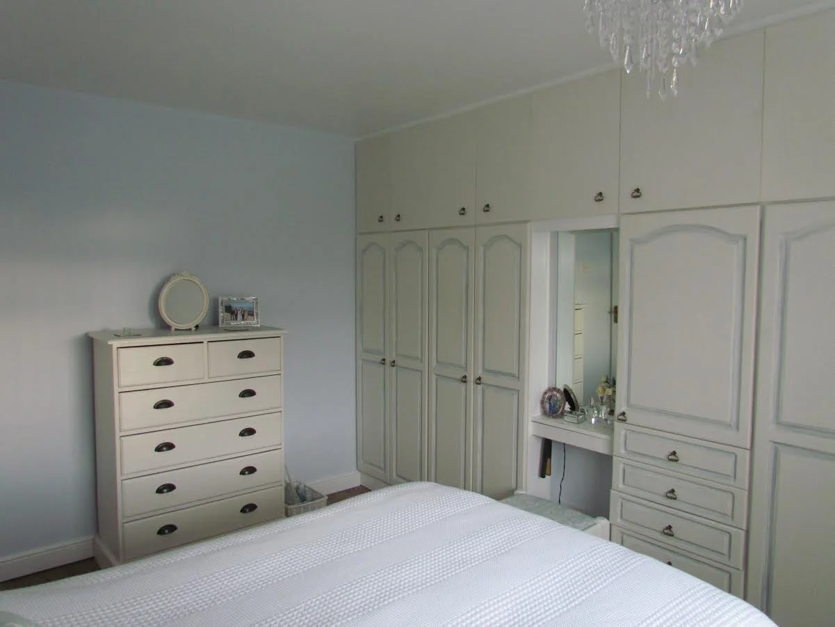Fitted Warbrobes, Set of 6 Draws.jpg