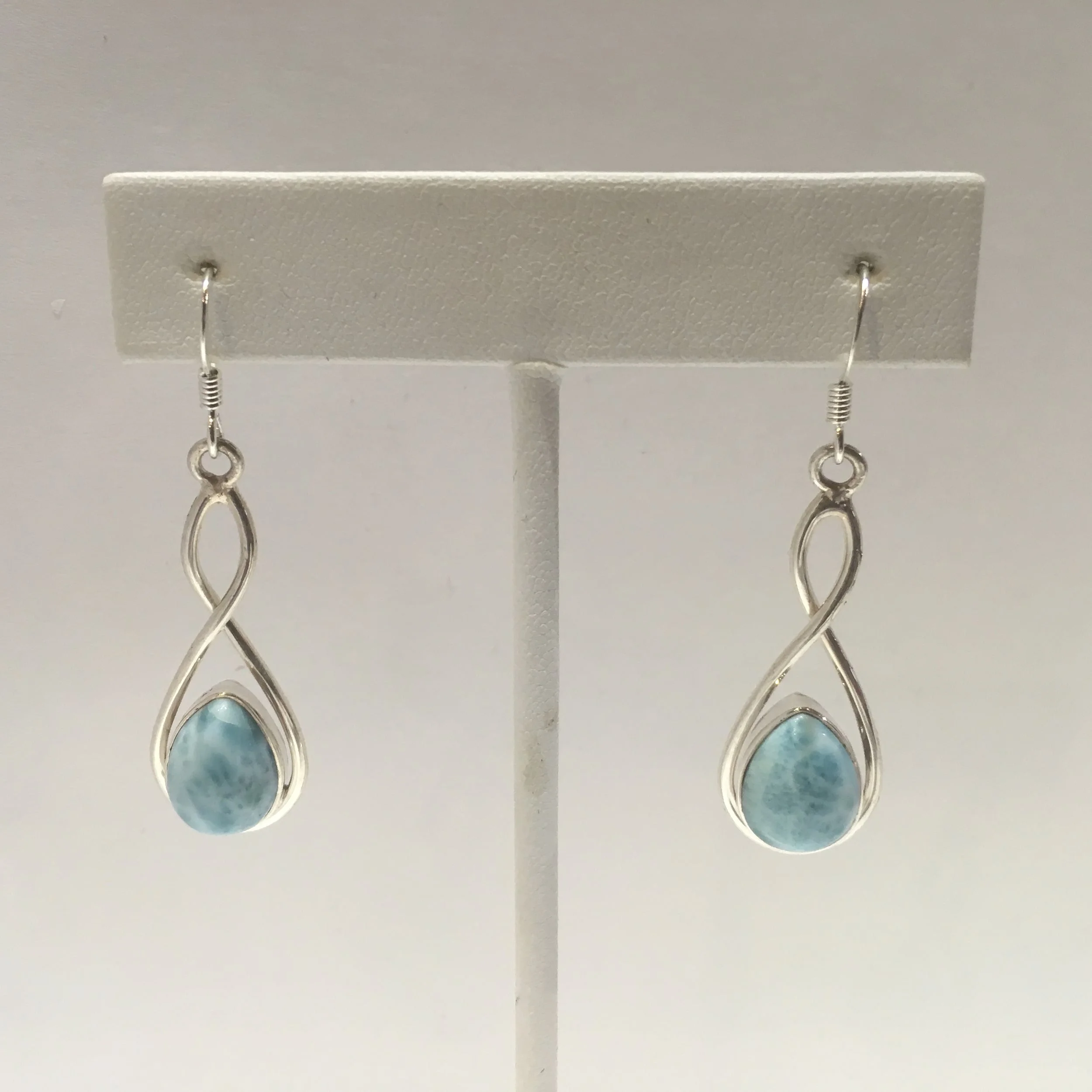 Larimar Ribbon with Pendant 2in 48 (2).jpg