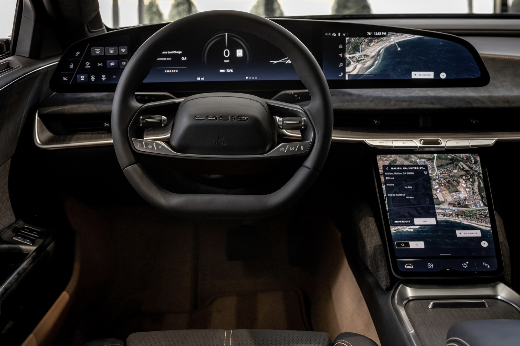 lucid-air-interior-dashboard.png