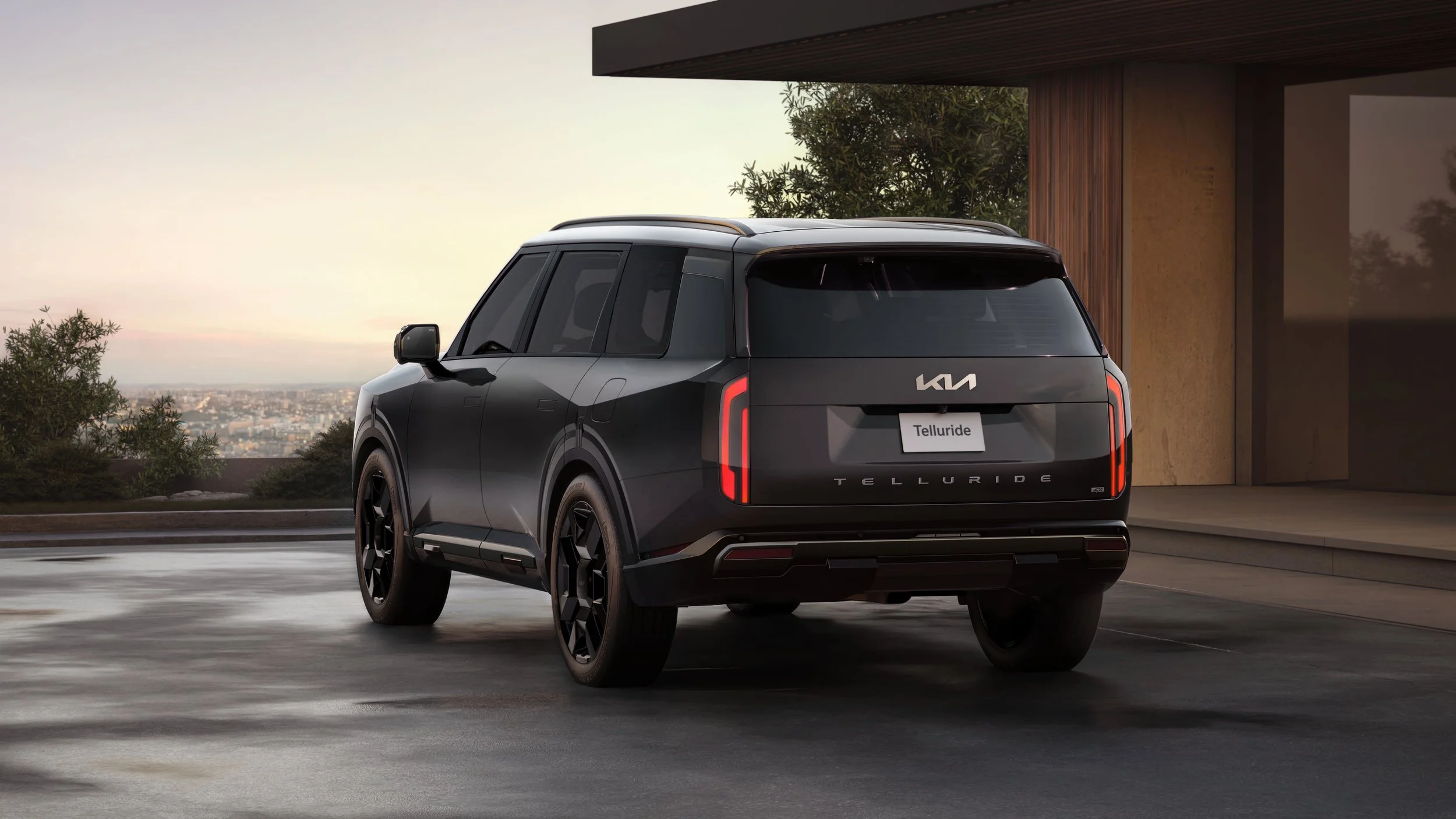 Kia Targets Range Rover, and Others, With Conquest Rebate: Telluride from $544/Month