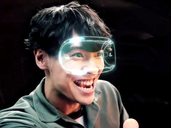 This guy seems to be having a lot of fun with his superimposed white line mask Photo: http://www.cnet.com/news/sonys-project-morpheus-is-now-playstation-vr/