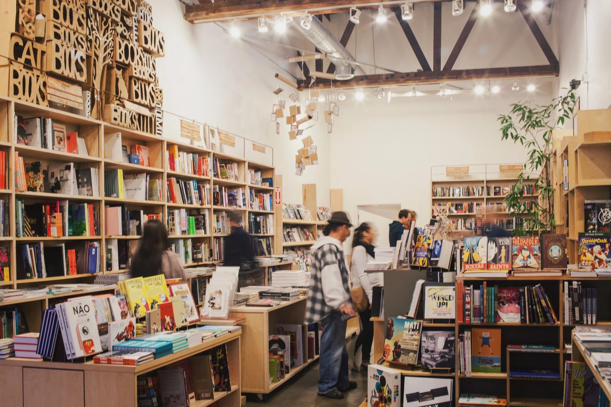 Stockist Showcase: Skylight Books