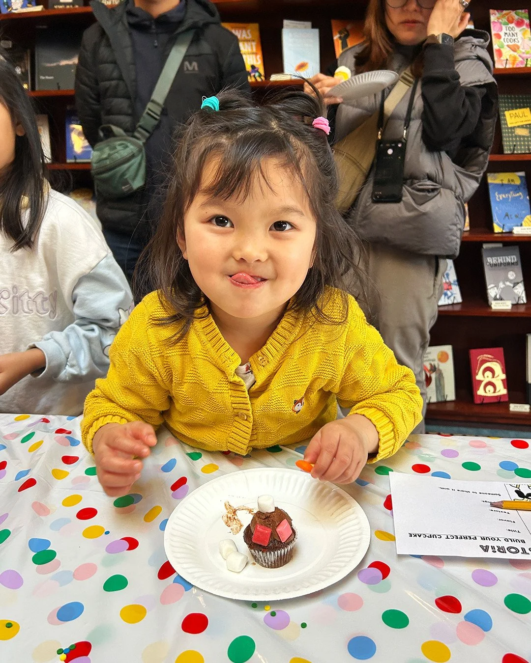 OUR PARTY ROCKED! Huge thank you to everyone who came to the Issue 28: Desserts release party 🧁 ⁠
⁠
Cupcakes were personalized, cakes were decorated, and a joyous time was had by all. It was ✨️SO SPECIAL✨️ to meet long-time Illustoria stans, as well