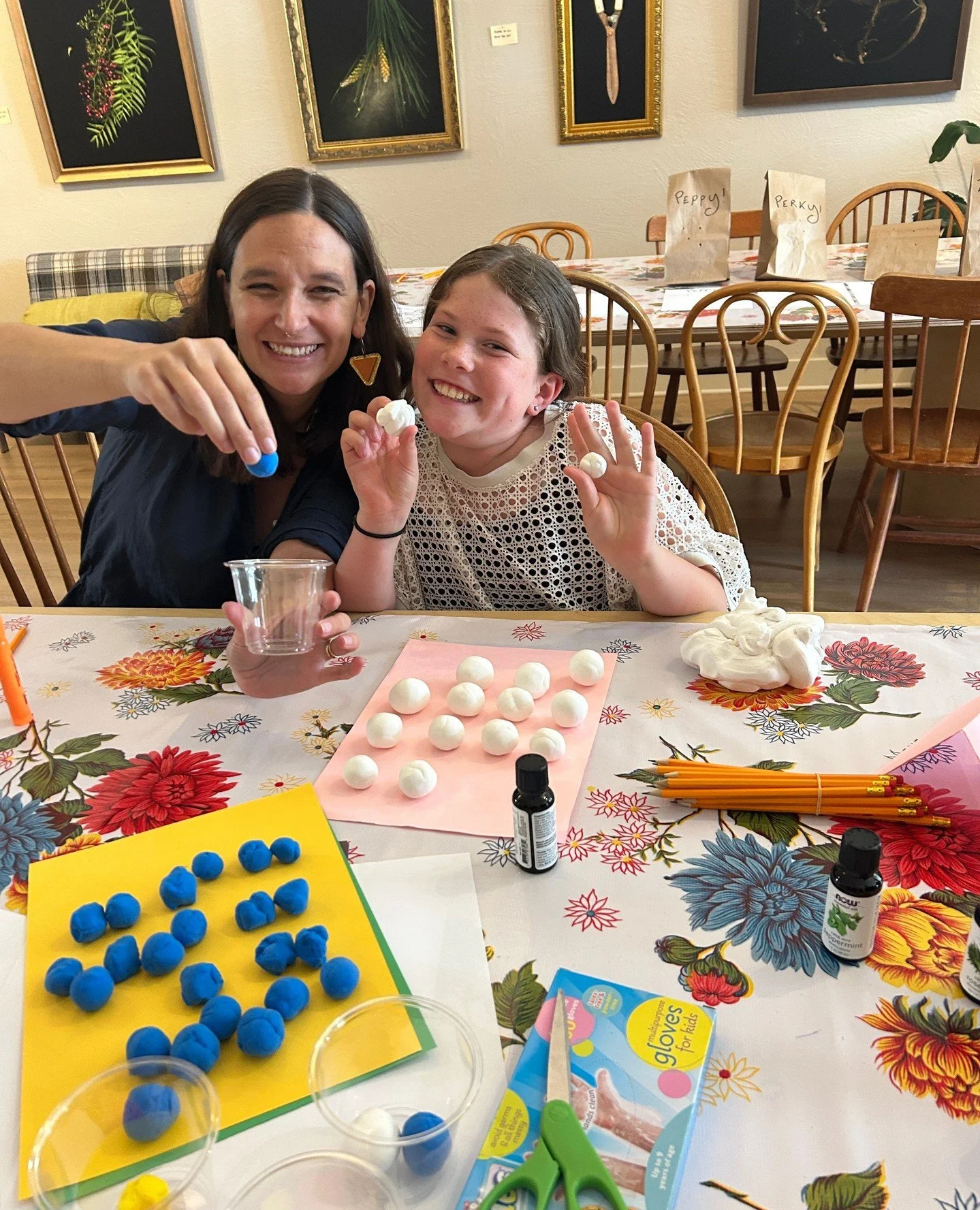 HUGE THANKS to everyone who came to the Issue 29: SMELLY release party! We had so much fun playing Surrealist-inspired word games, making aromatic Play-Doh, and doodling in this super-sensory issue. ⁠
⁠
We&rsquo;re sending buckets of gratitude to Loc