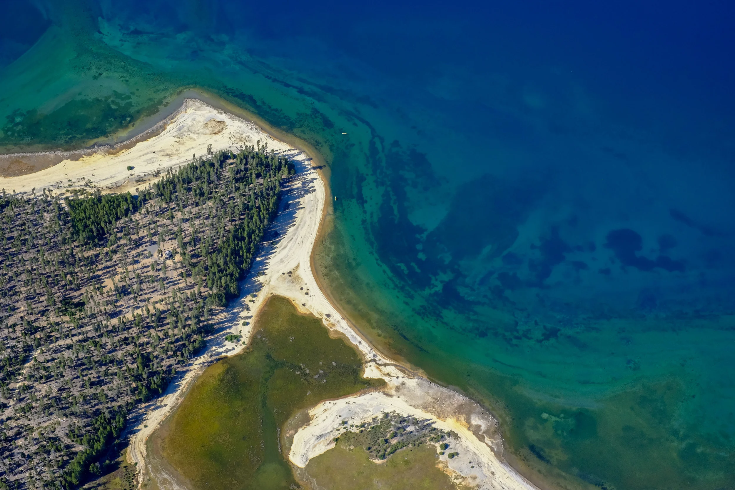 Davis Lake with Kayakers, Central Oregon, near Bend