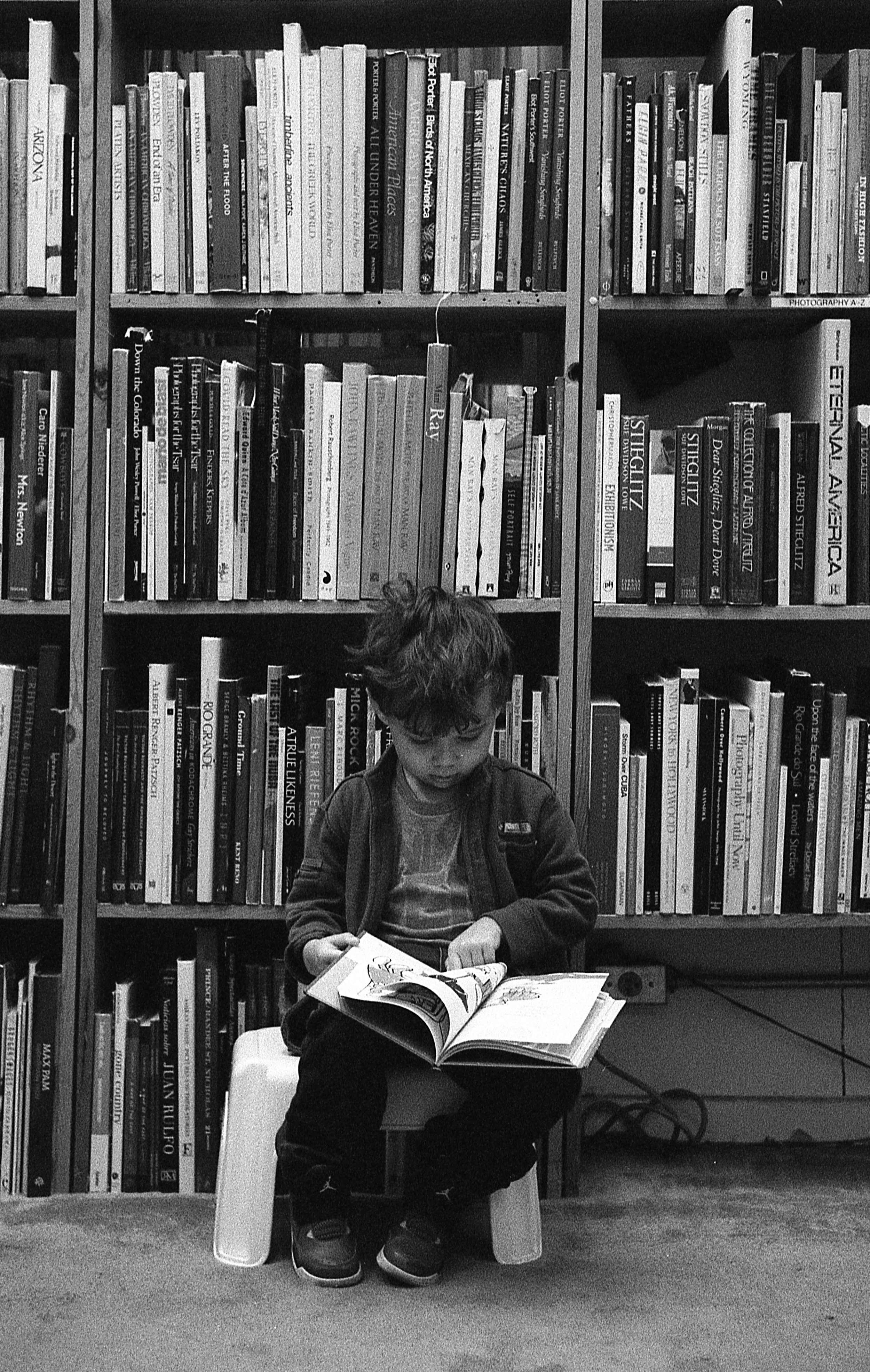 hp018kai reading.jpg