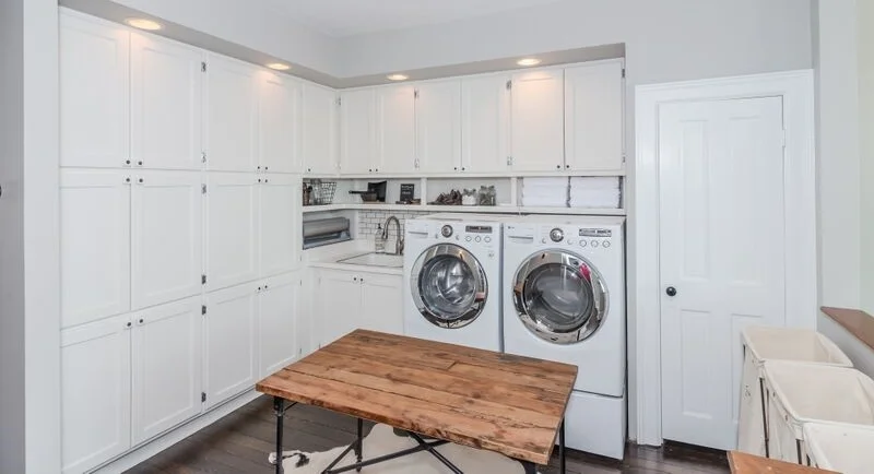 Steph's Laundry room.jpeg