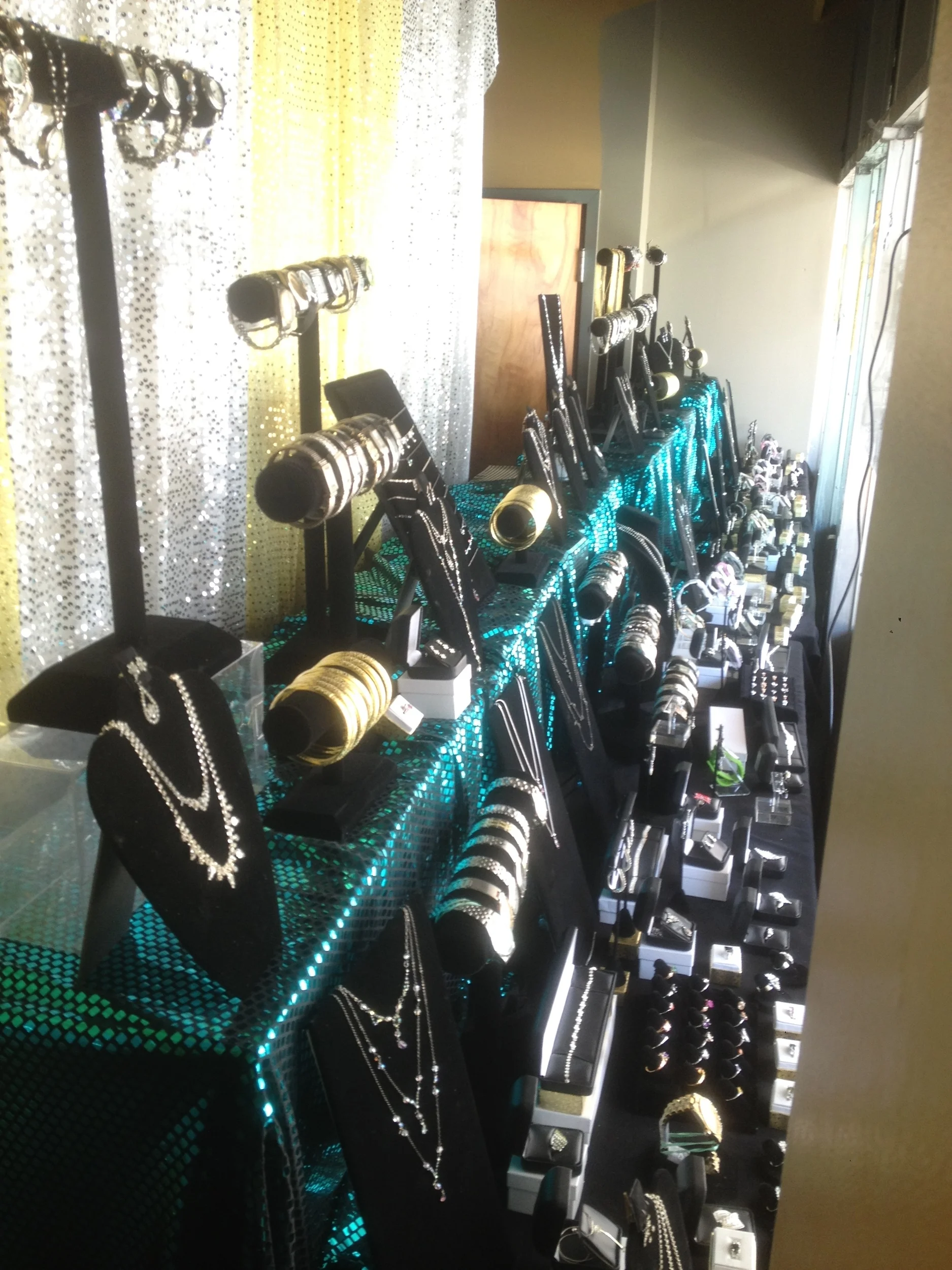 Jewelry Store Exterior