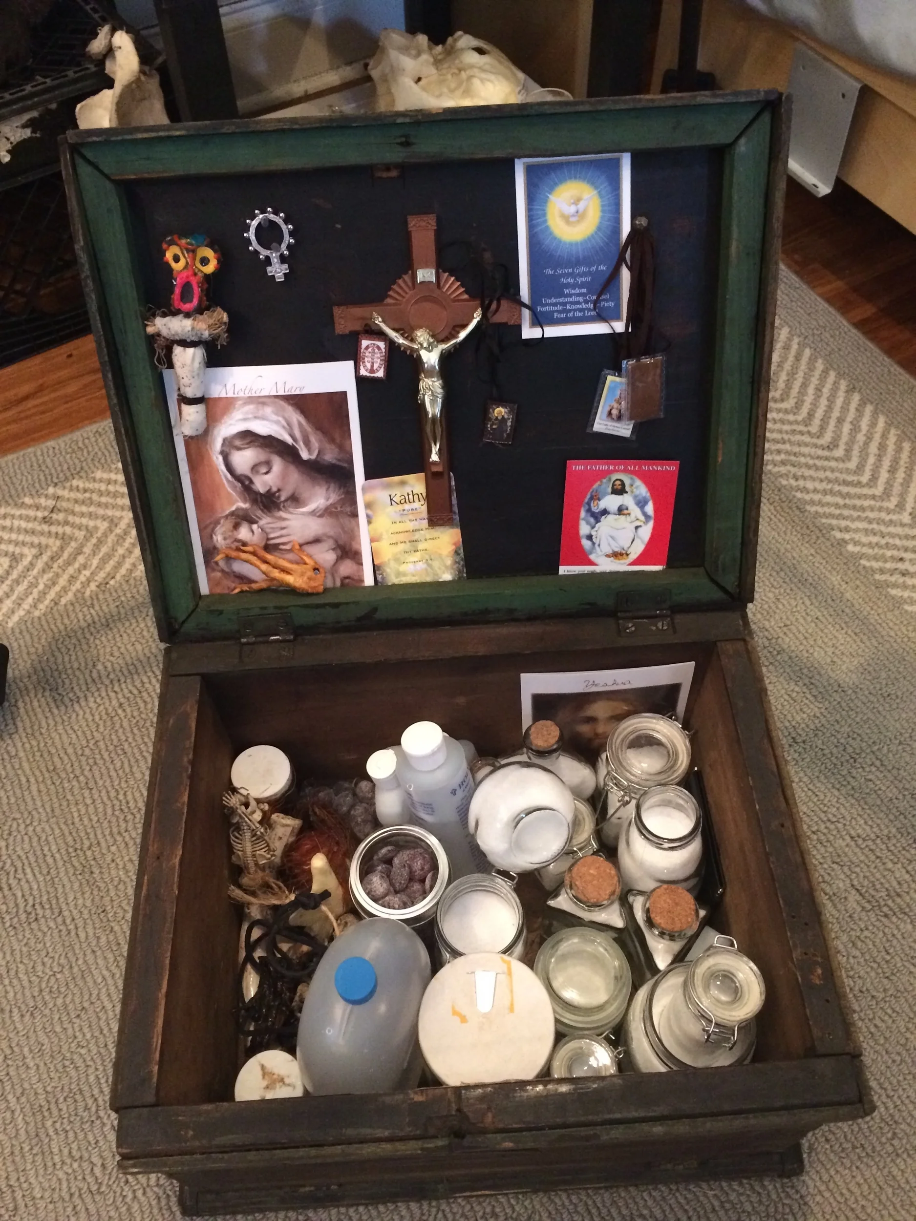 maddie's occult box