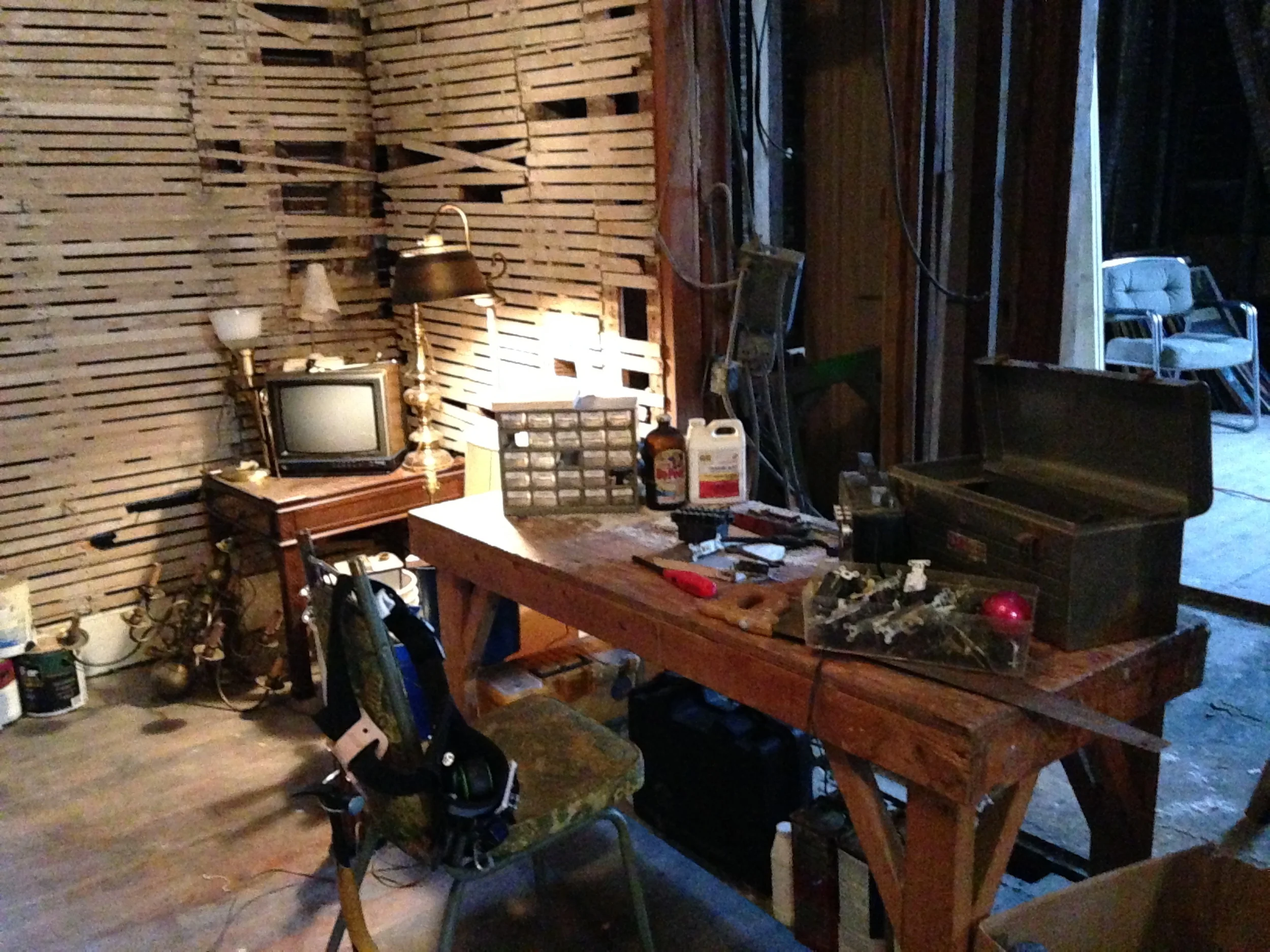 Post-Apocalyptic New Orleans Apartment