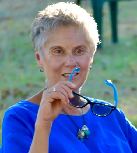 Marianne Lyon photo 450x500 q95.jpg