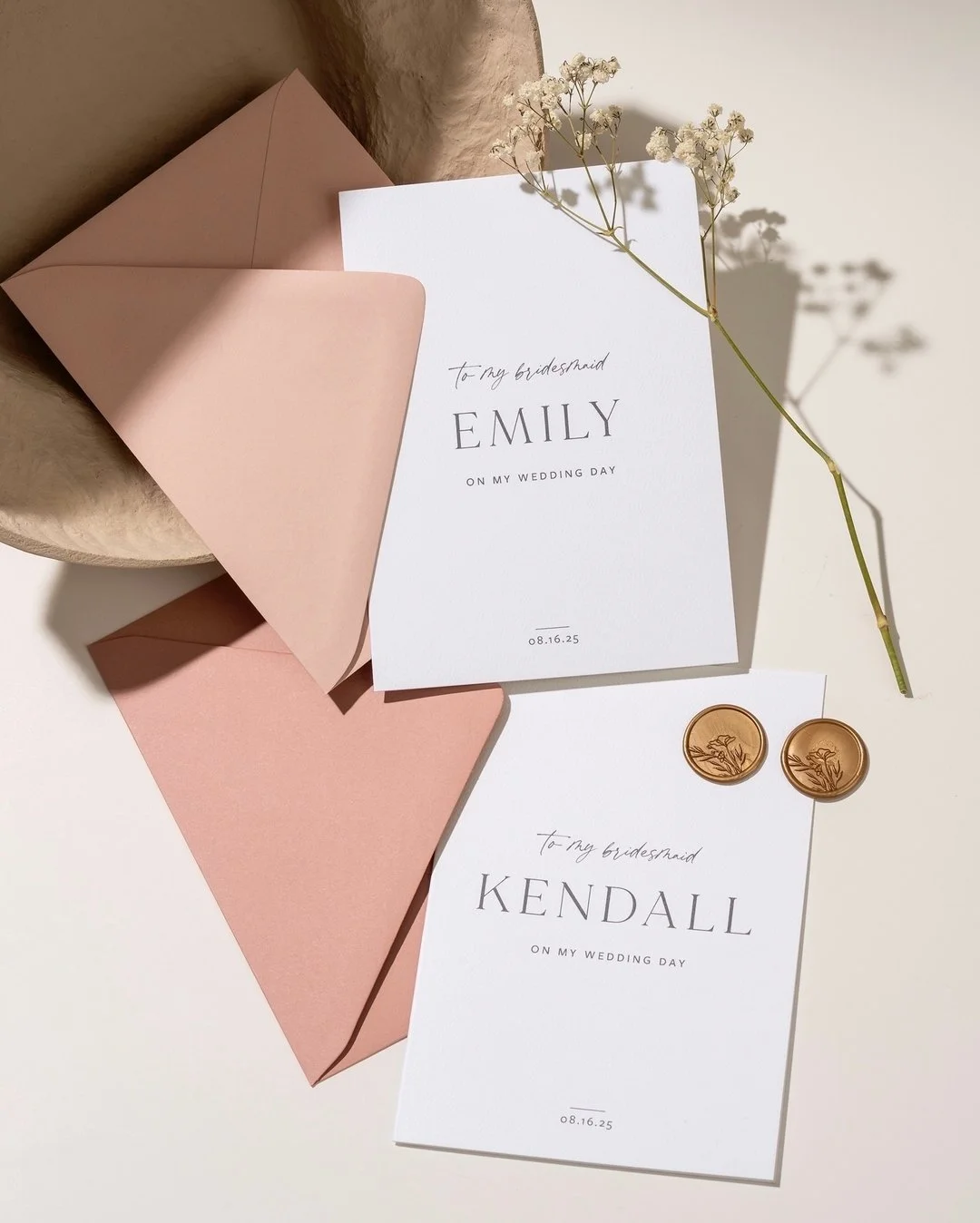 Il vous reste encore deux jours pour profiter du solde du Black Friday!! 

15% de rabais sur tous les produits de ma boutique en ligne 💋😍 
__
You still have two days left to take advantage of my Black Friday sale!

15% off all products in my online