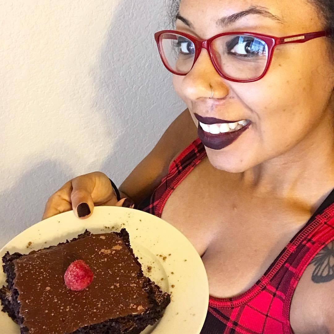 Funny Sheet Cake 6.jpeg