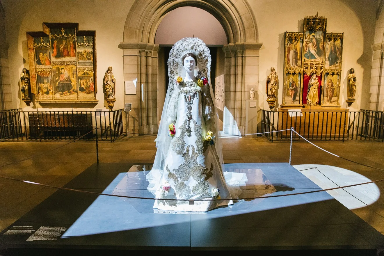 Lacroix wedding ensemble; fall/winter 2007–8 haute couture: polychrome silk brocade, white silk tulle, embroidered gold silk and metal thread, polychrome crystals, and silver beads.