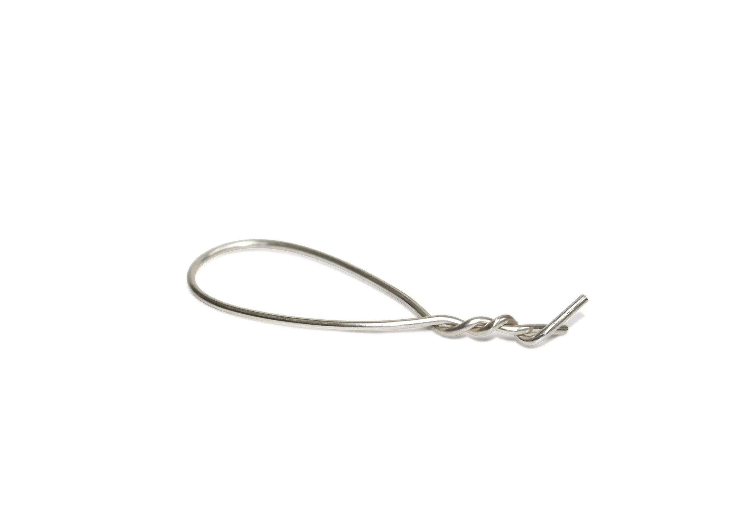 twist ear cuff sized .jpg