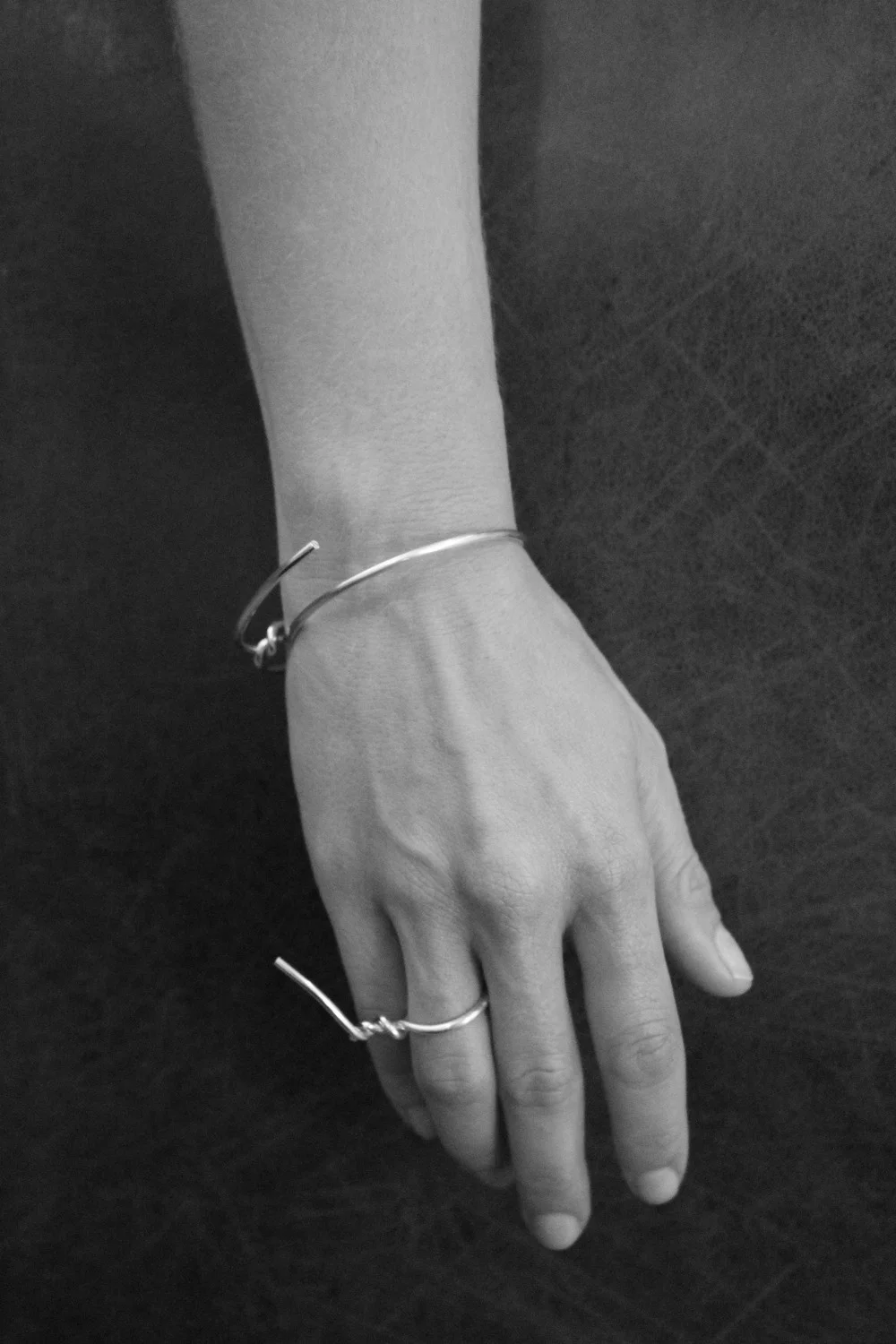 TWIST CUFF & TWIST RING