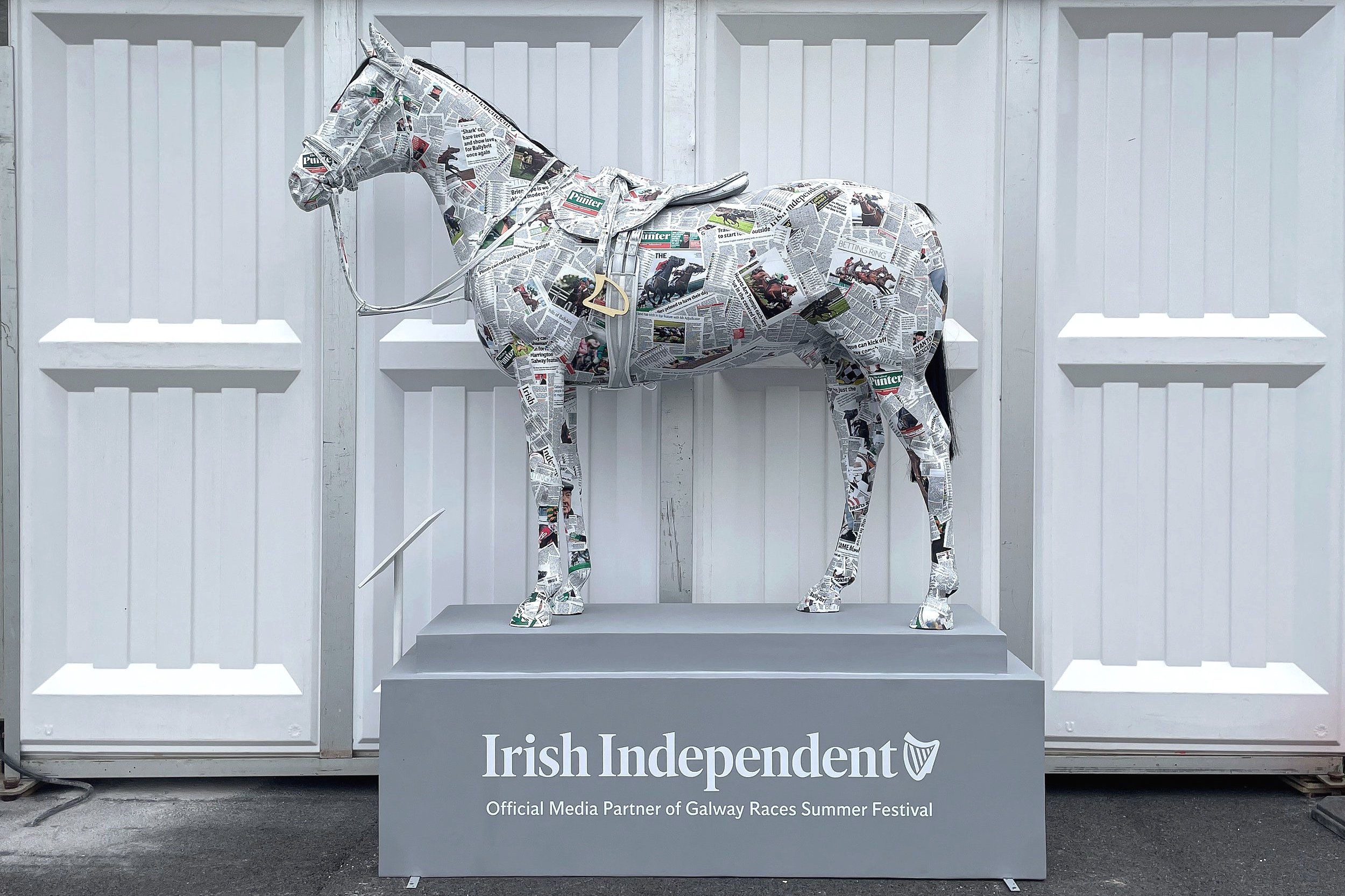 Irish Independent Racing Sculpture