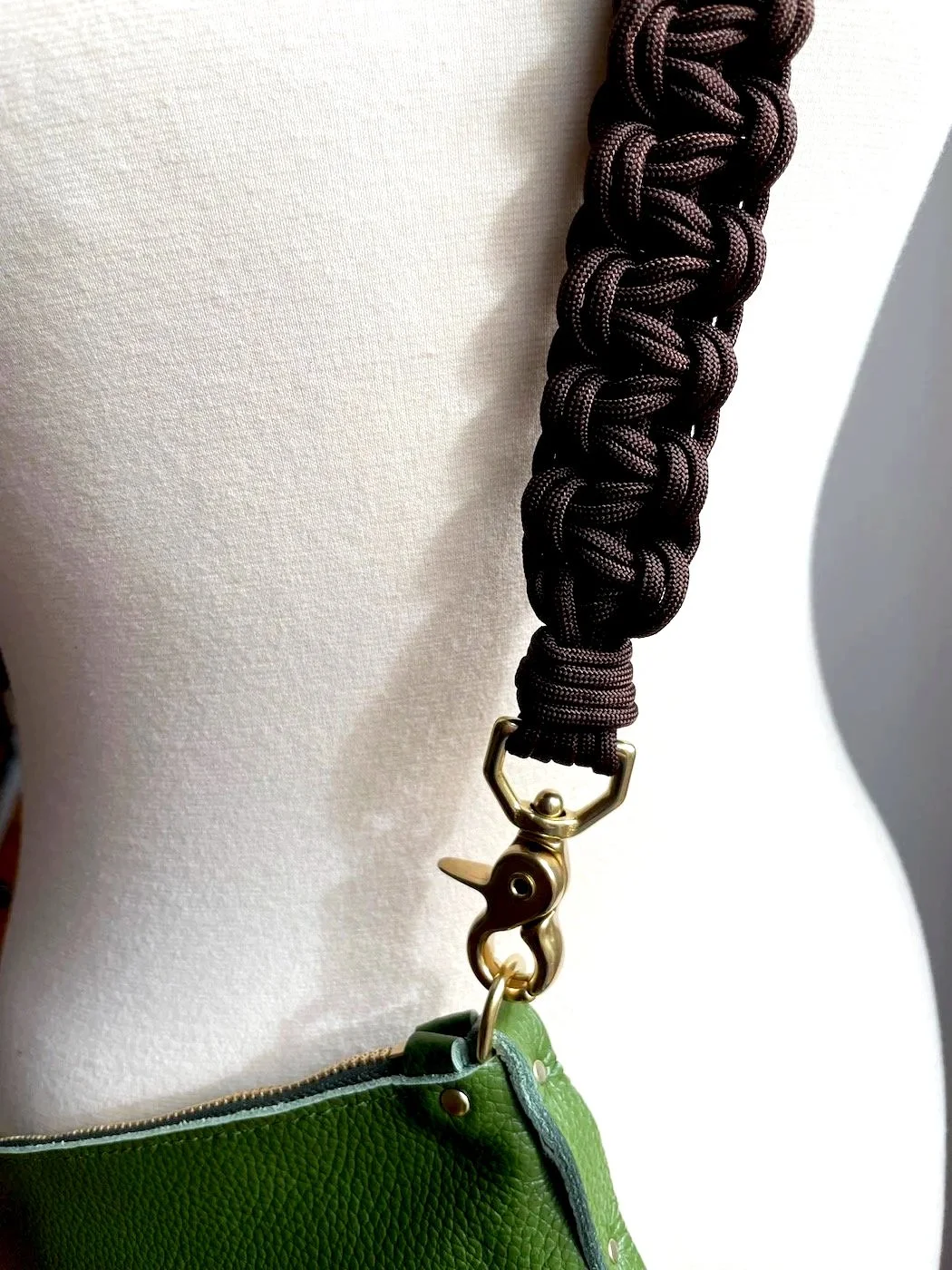 Strap---crossbody---six-strand---macrame---nylon---medium-brown---front---1400.jpg