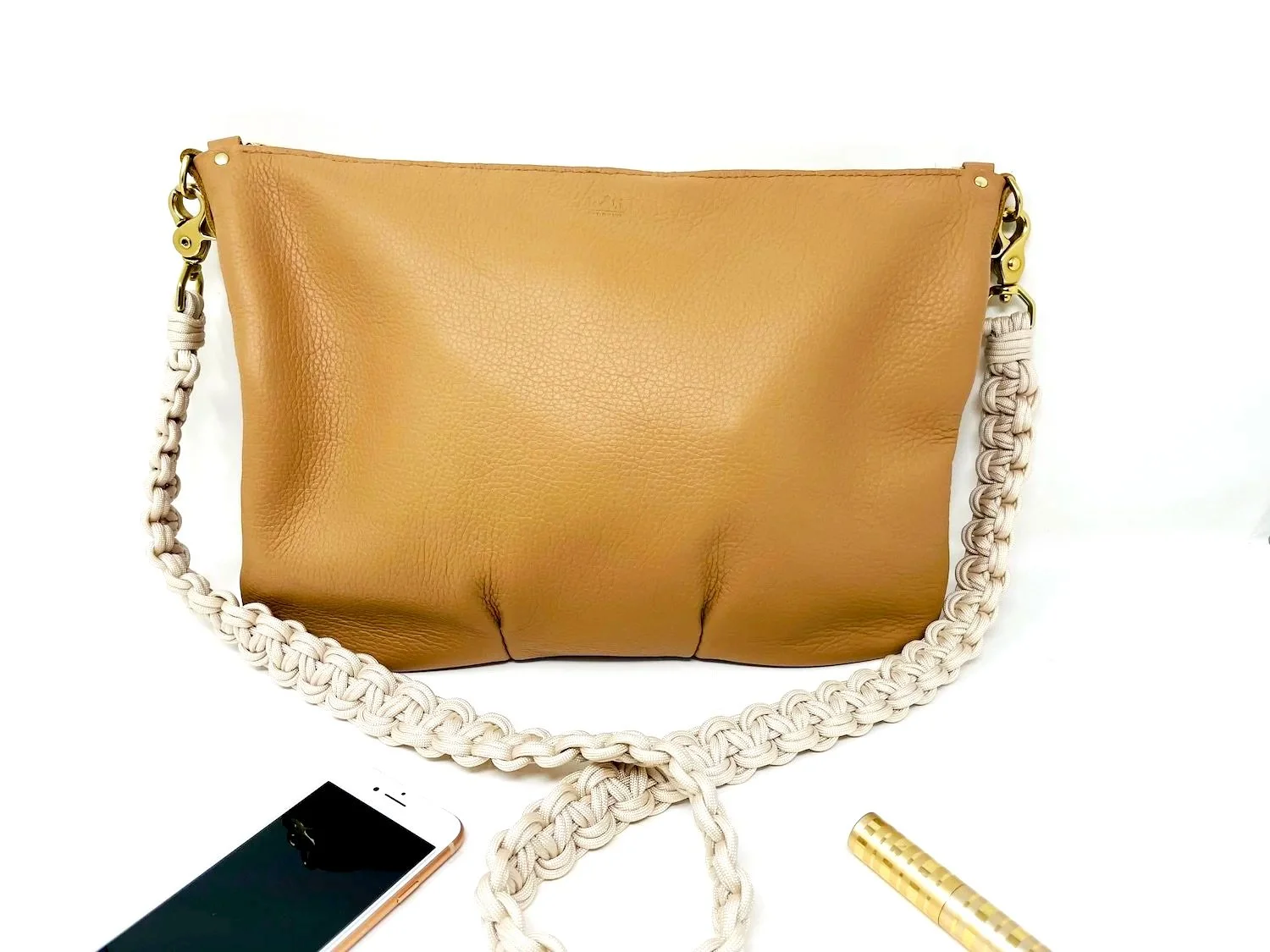 City---crossbody-bag---leather---camel---front---1500.jpg