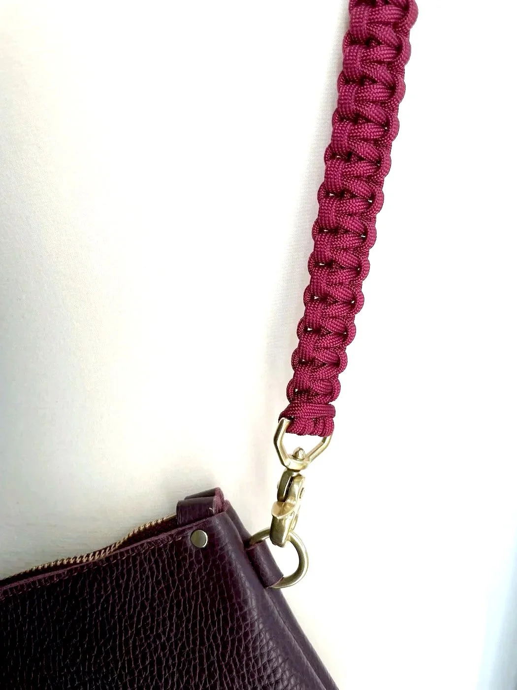 Strap---crossbody---four-strand---macrame---nylon---claret---front---1400.jpg