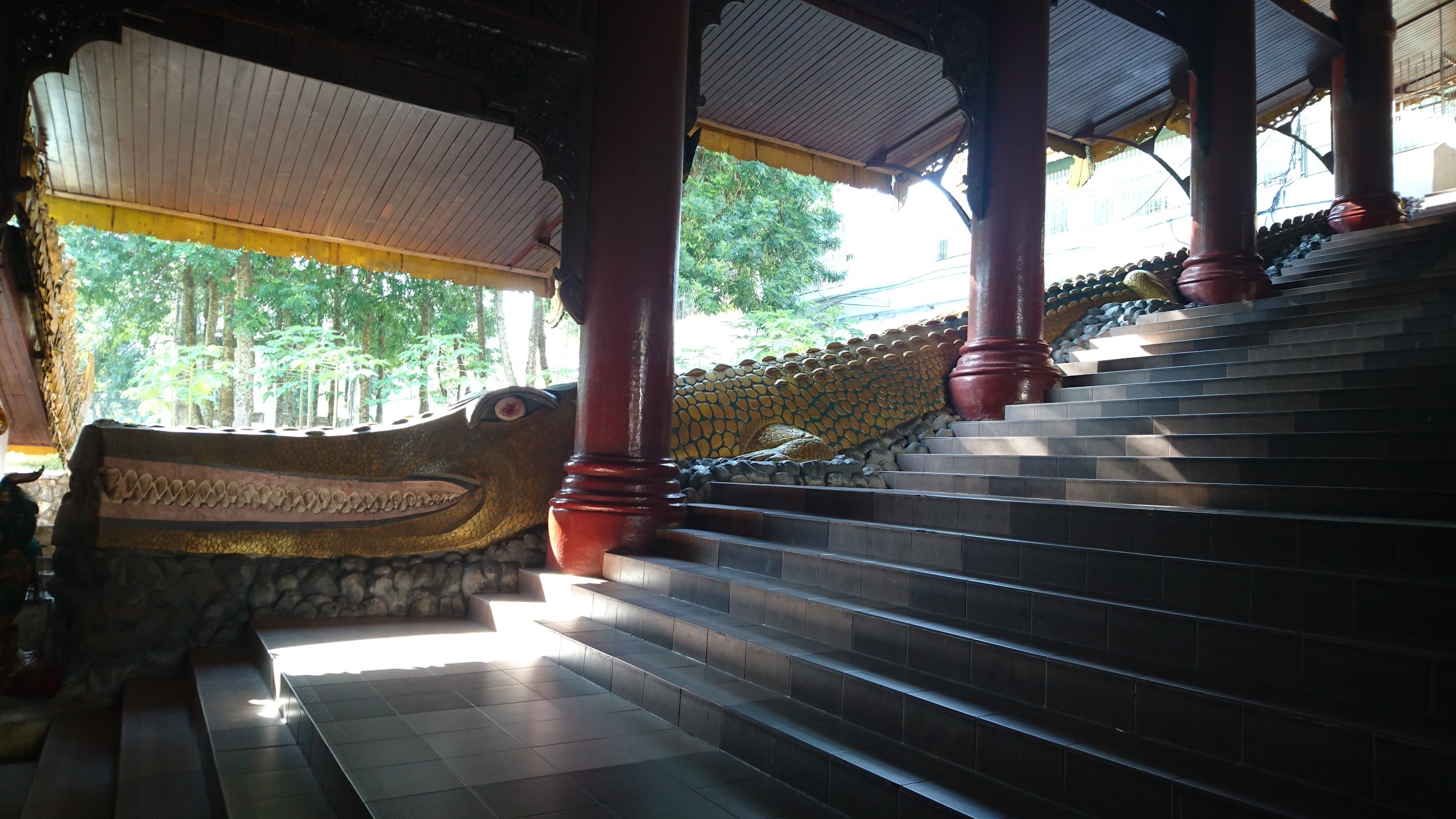 Staircase railing - known as chinthe .