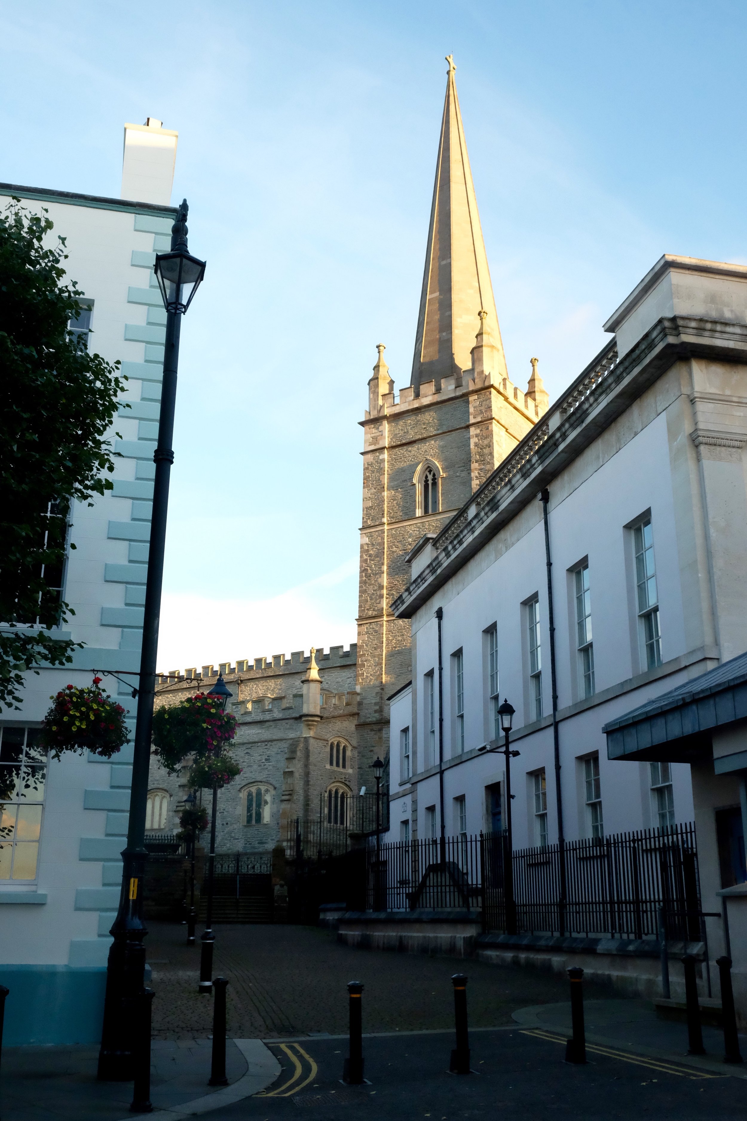 St. Columb's Cathedral, named for St. Columba, who established a monastery here in 546 AD which is the earliest reference of Derry's existence. This was the first Protestant cathedral in the world.