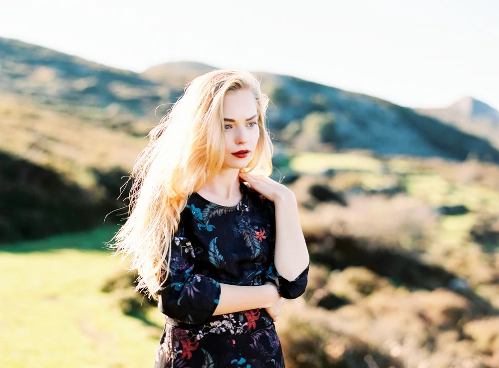 fashion portrait photography in a beautiful landscape in Algarve, Portugal