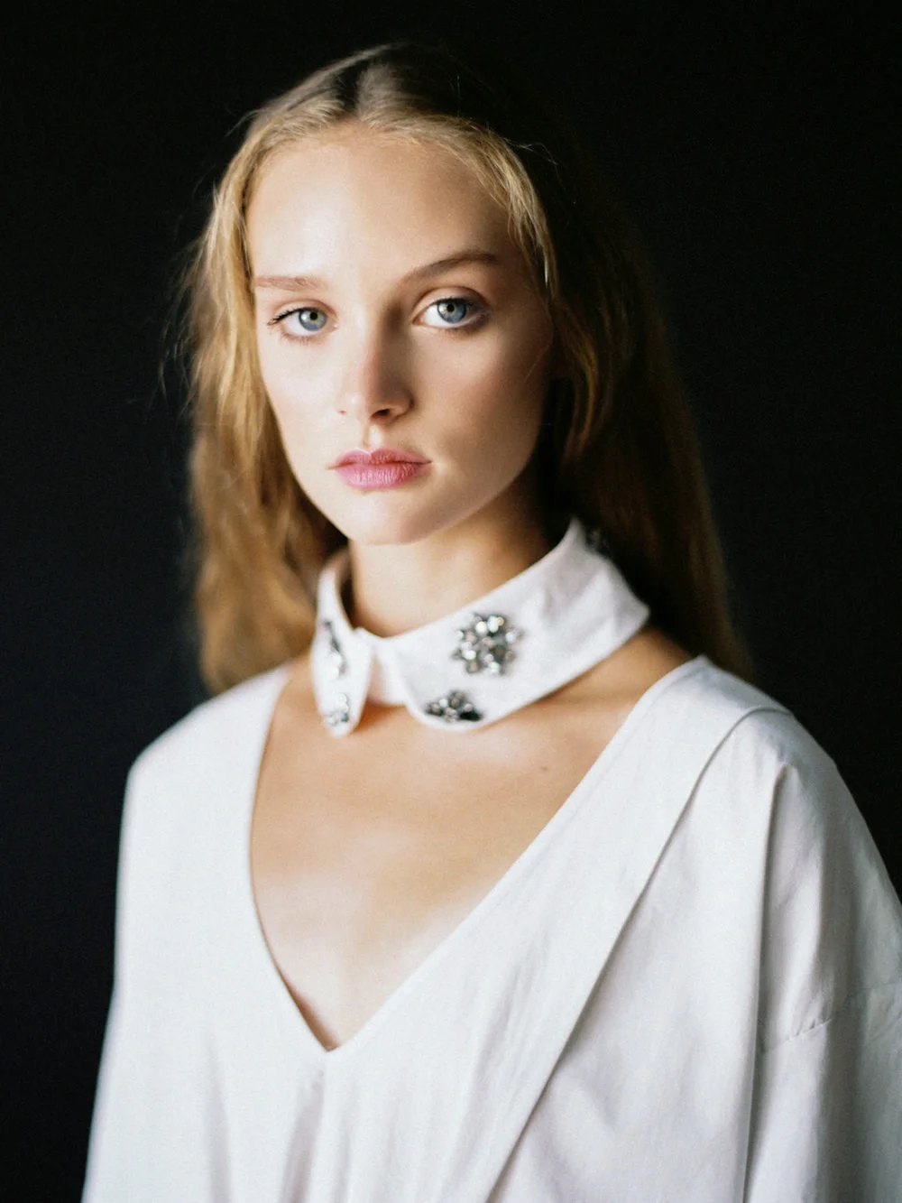 timeless film fashion editorial for portuguese magazine