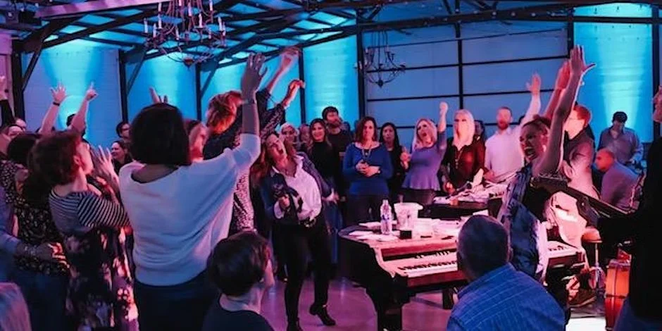 St. Patrick's Day Howl2Go Dueling Pianos