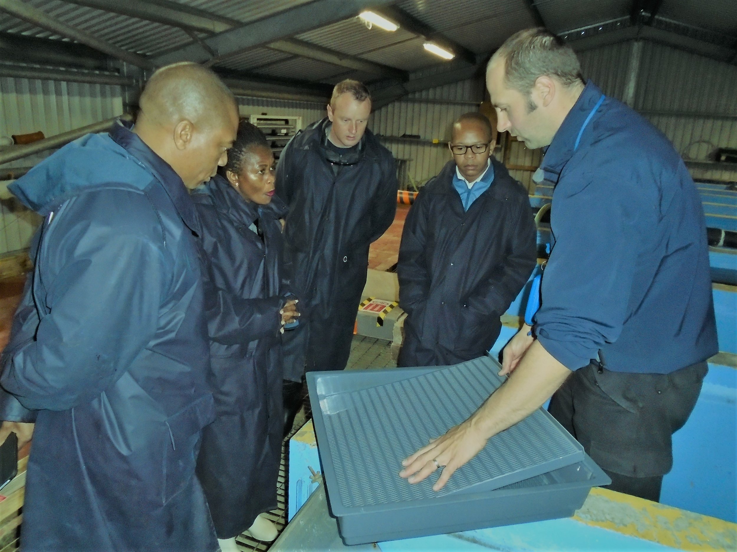 They also visited a local commercial rainbow trout fingerling producer in Perthshire - Our thanks to Ally and Jonny for this