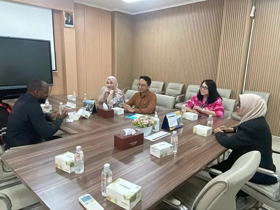 AFWN Project pre- discussions with  Universitas Diponegoro (UNDIP) staff