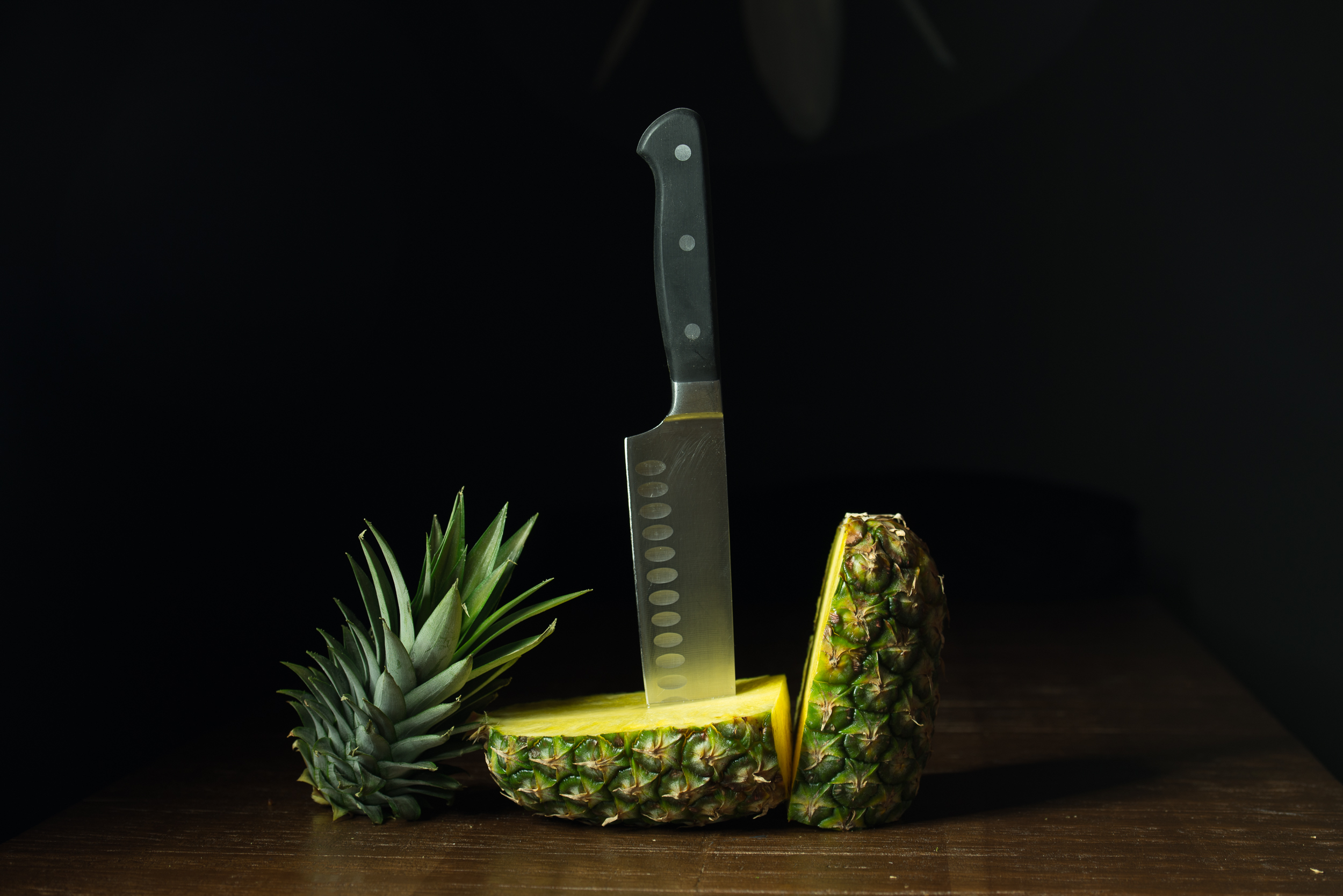 Pineapple, crime