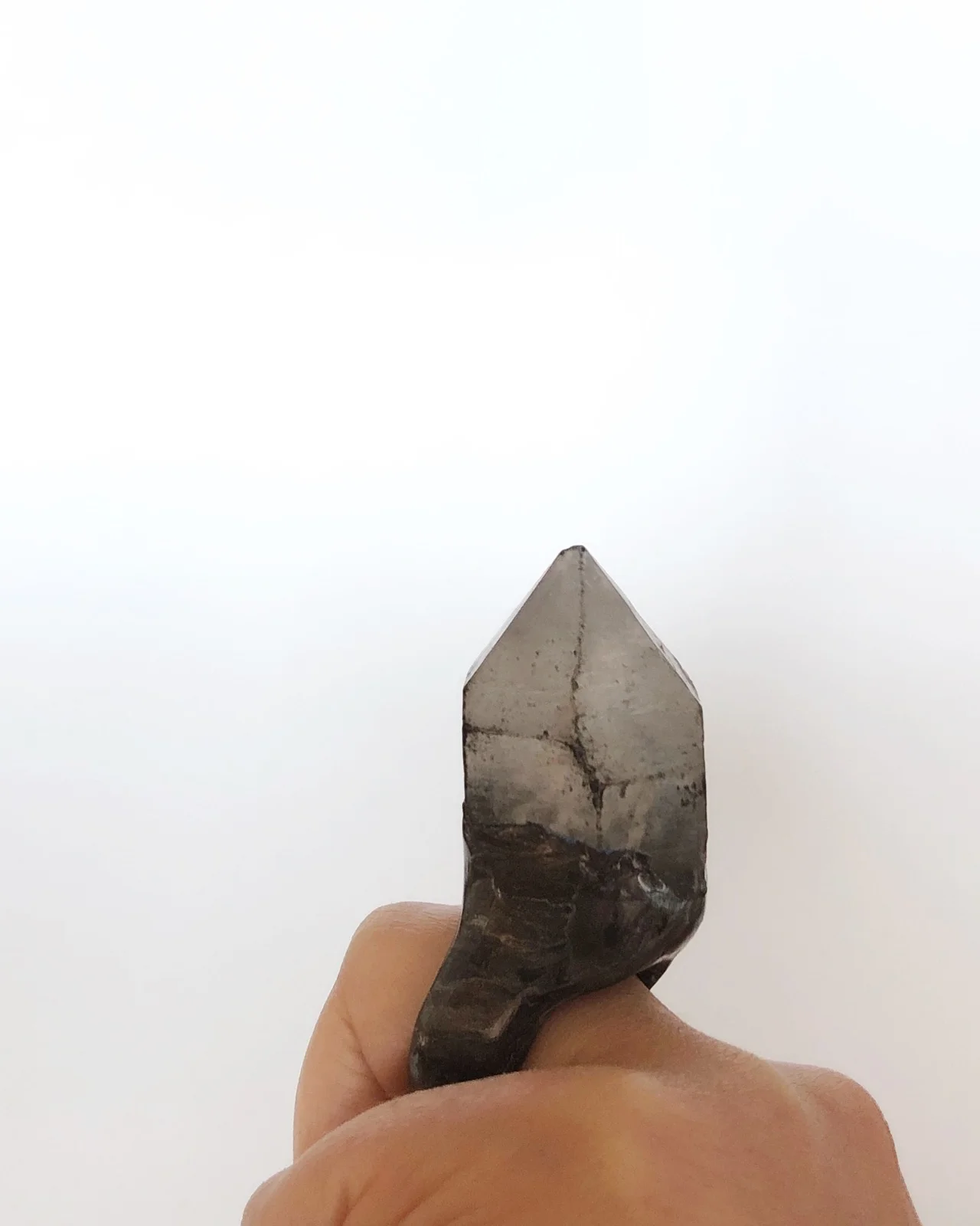 Foggy Quartz Generator Ring 