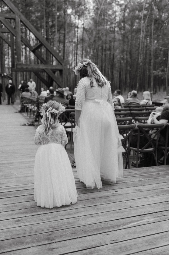 Wedding photography at Sainte Terre by Breanna Geisert