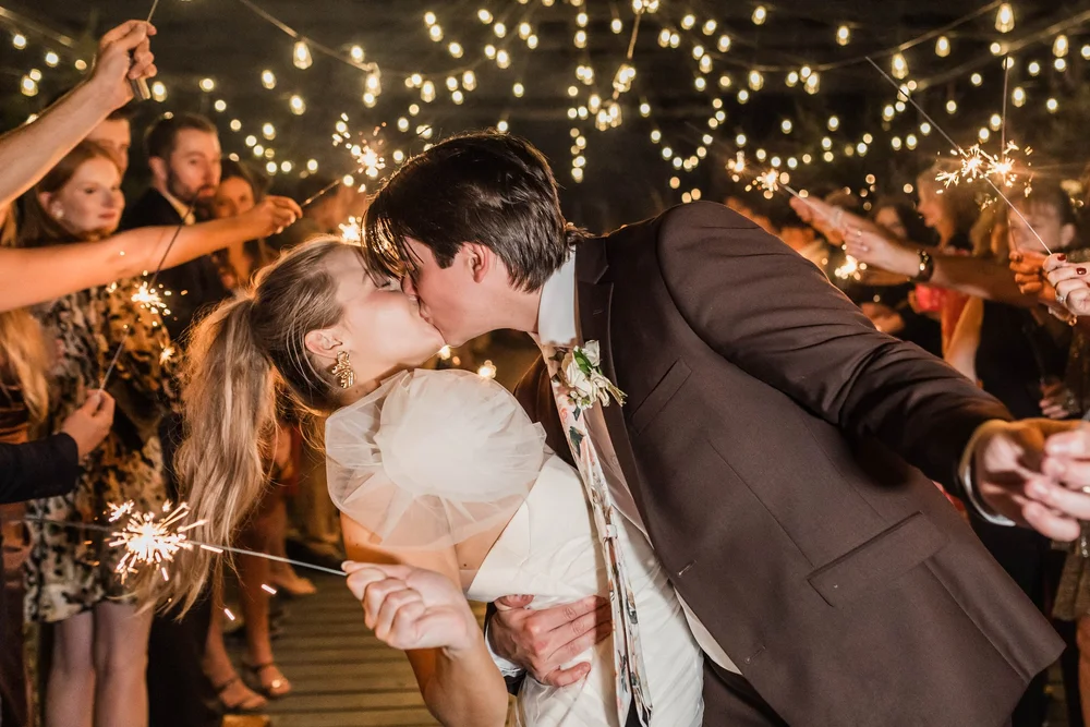 Wedding photography at Sainte Terre by Lauren Rinaudo