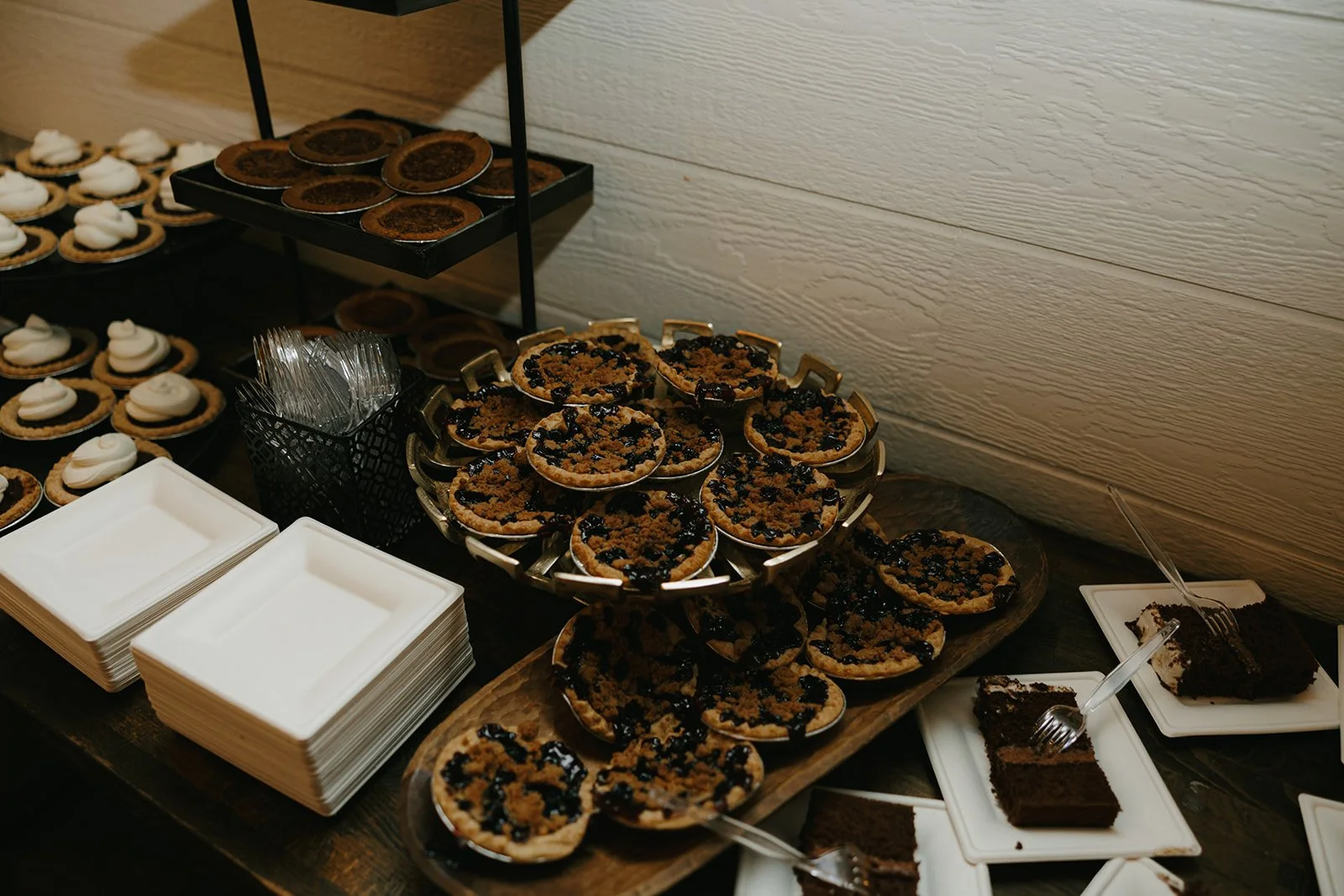 23-homemade-wedding-pie-bar-with-blackberry-crumble-and-chocolate-pies-at.jpg