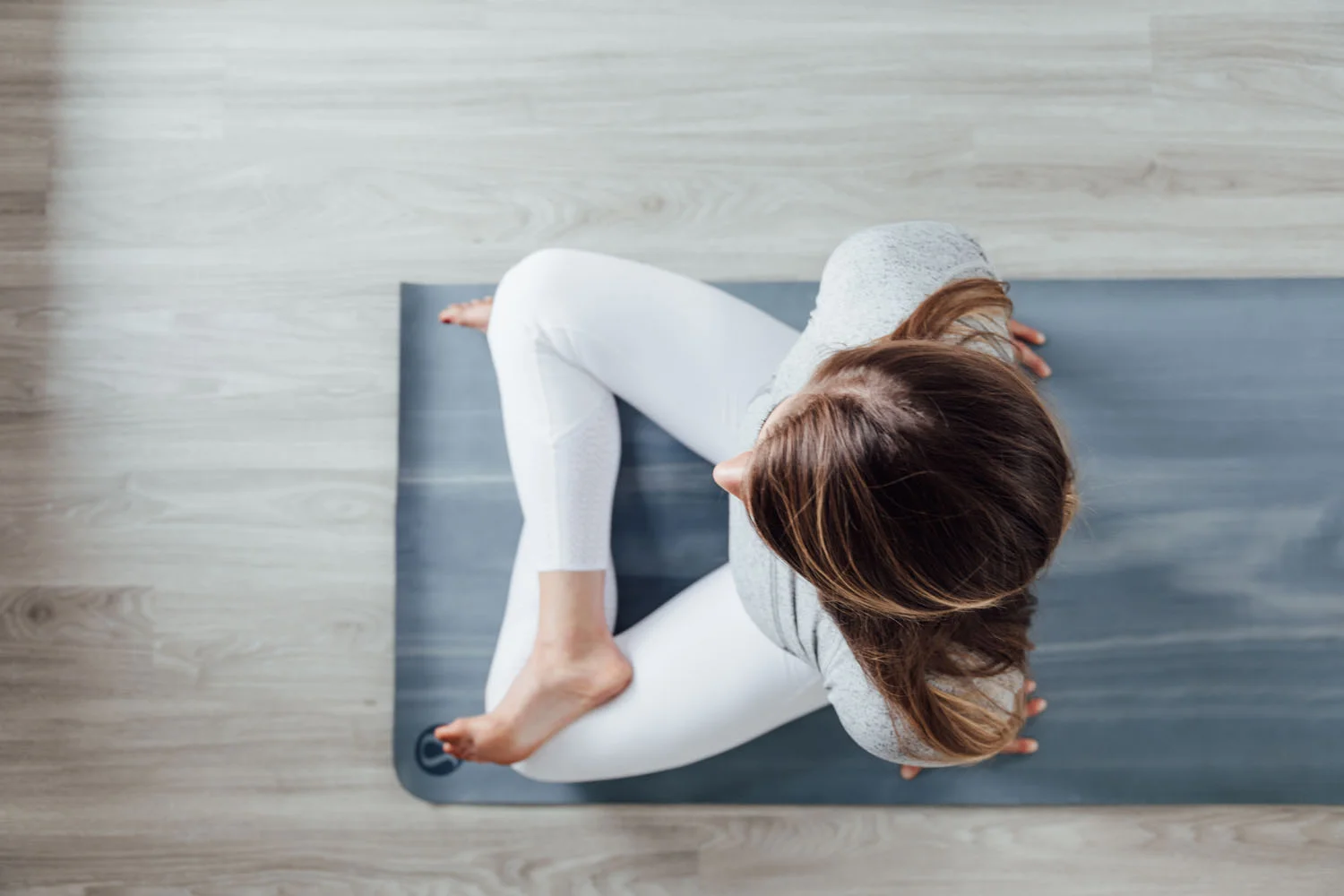 The Wellness Rookie-5 Simple Stretches for Winter Athletes