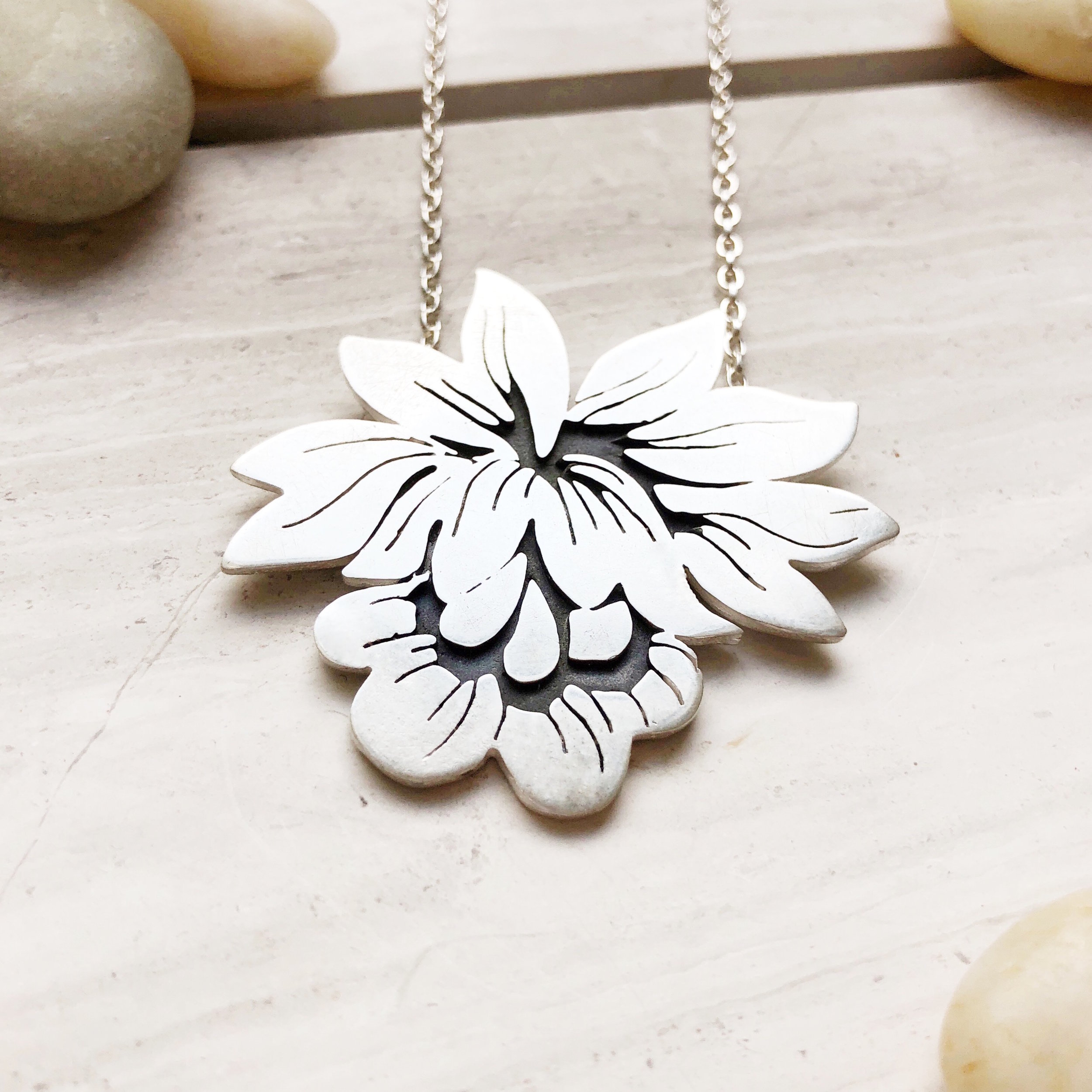 Hanni Pendant DH.JPG