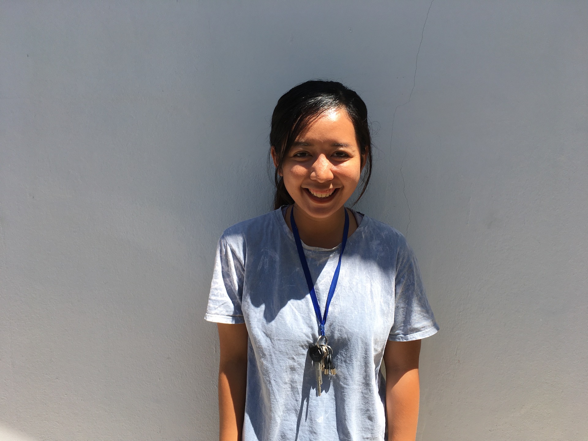   Witchuda Puangmala - Kook   Kook började jobba som barnpedagog hos oss 2018. Kook är en fantastisk kombination mellan mamma och storasyster. En storasyster, som bryr sig om alla sina småsyskon, hjälper dem med läxor, tröstar när de är ledsna, plåst