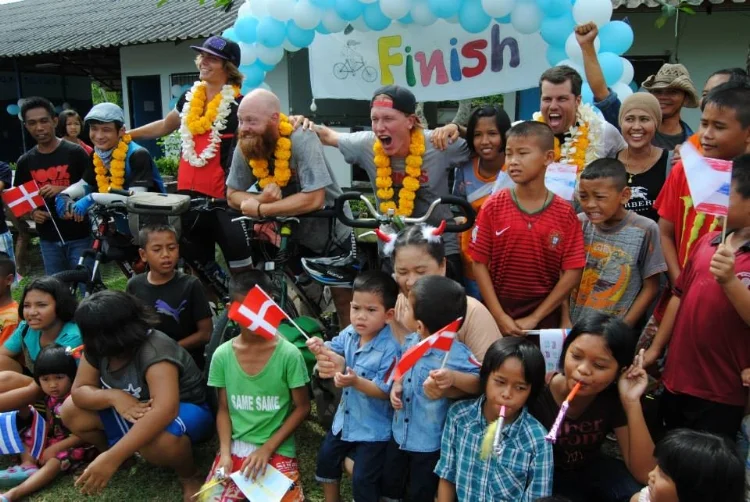 Happy Tour 2014 - En episk cykelresa från Sverige till Thailand