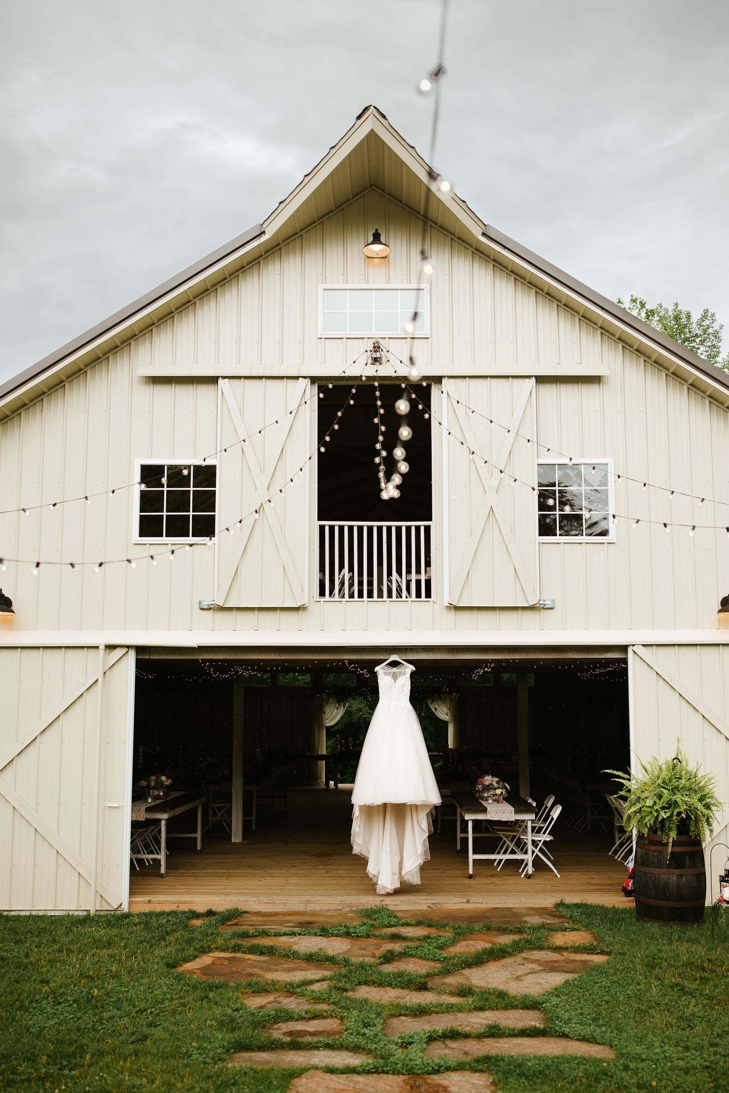 Sarah + Dillon - Bridal Prep-8.jpg